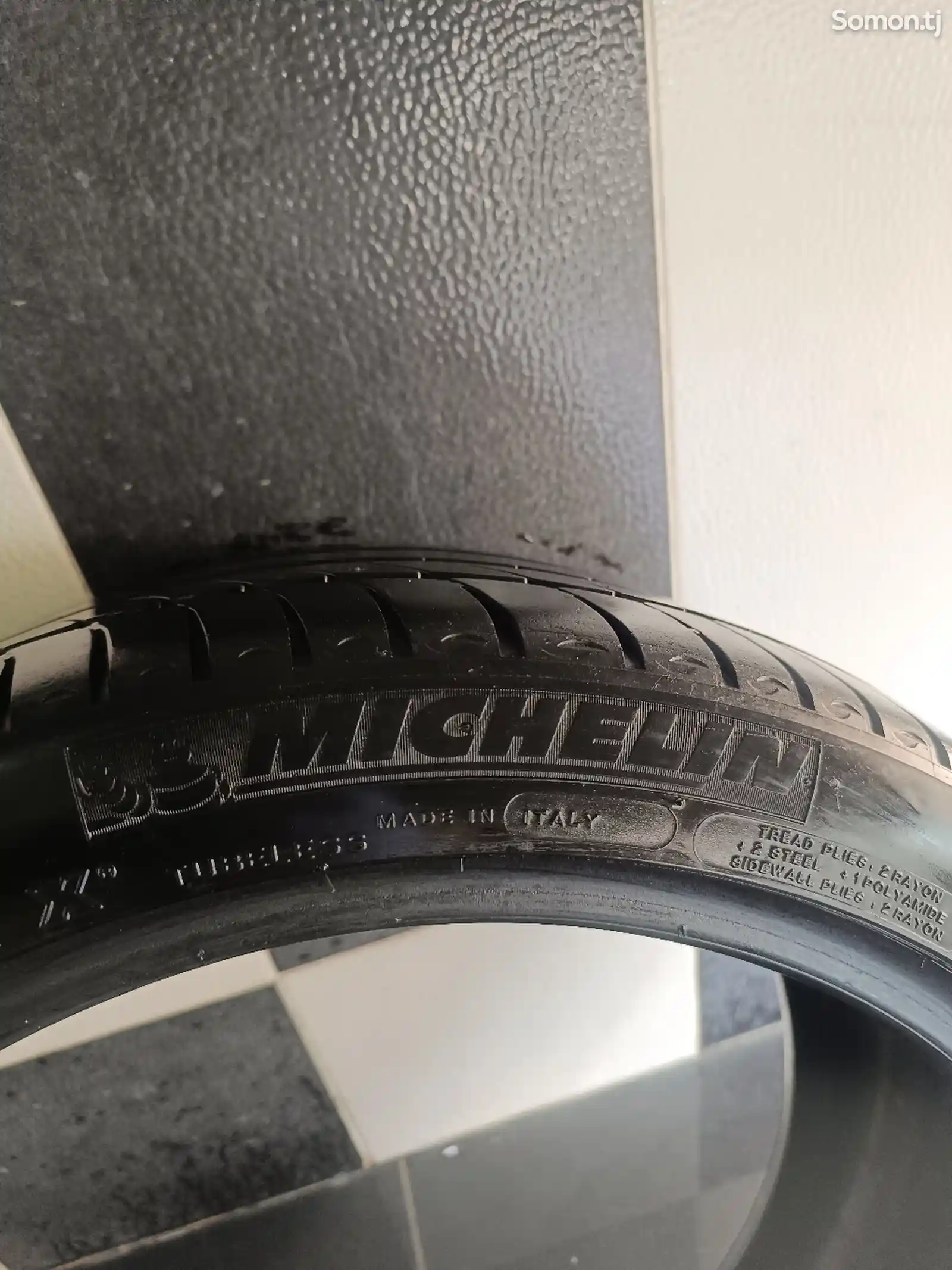 Шины Michelin 275/35 R19-2