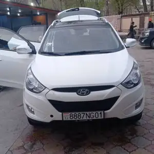 Hyundai Tucson, 2012