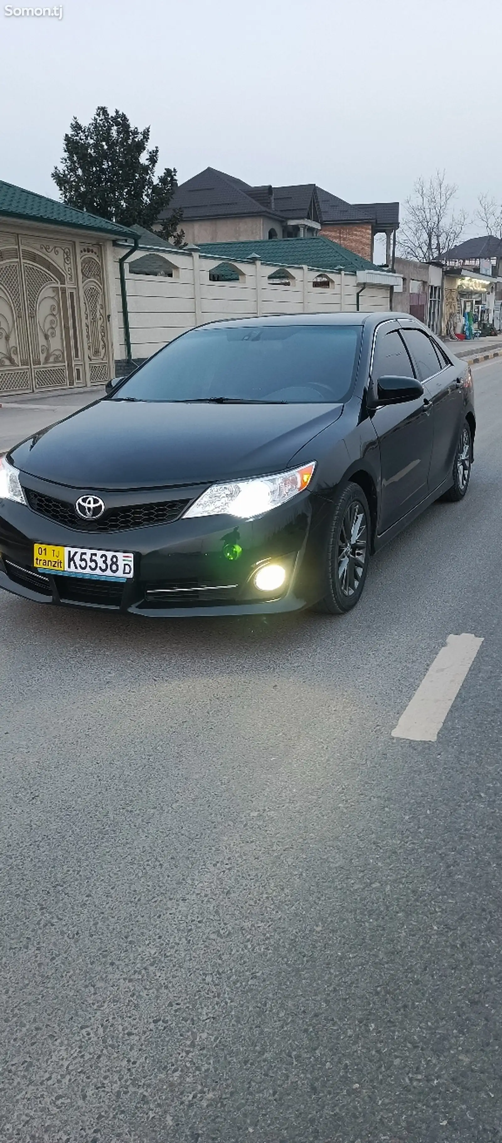 Toyota Camry, 2014-1