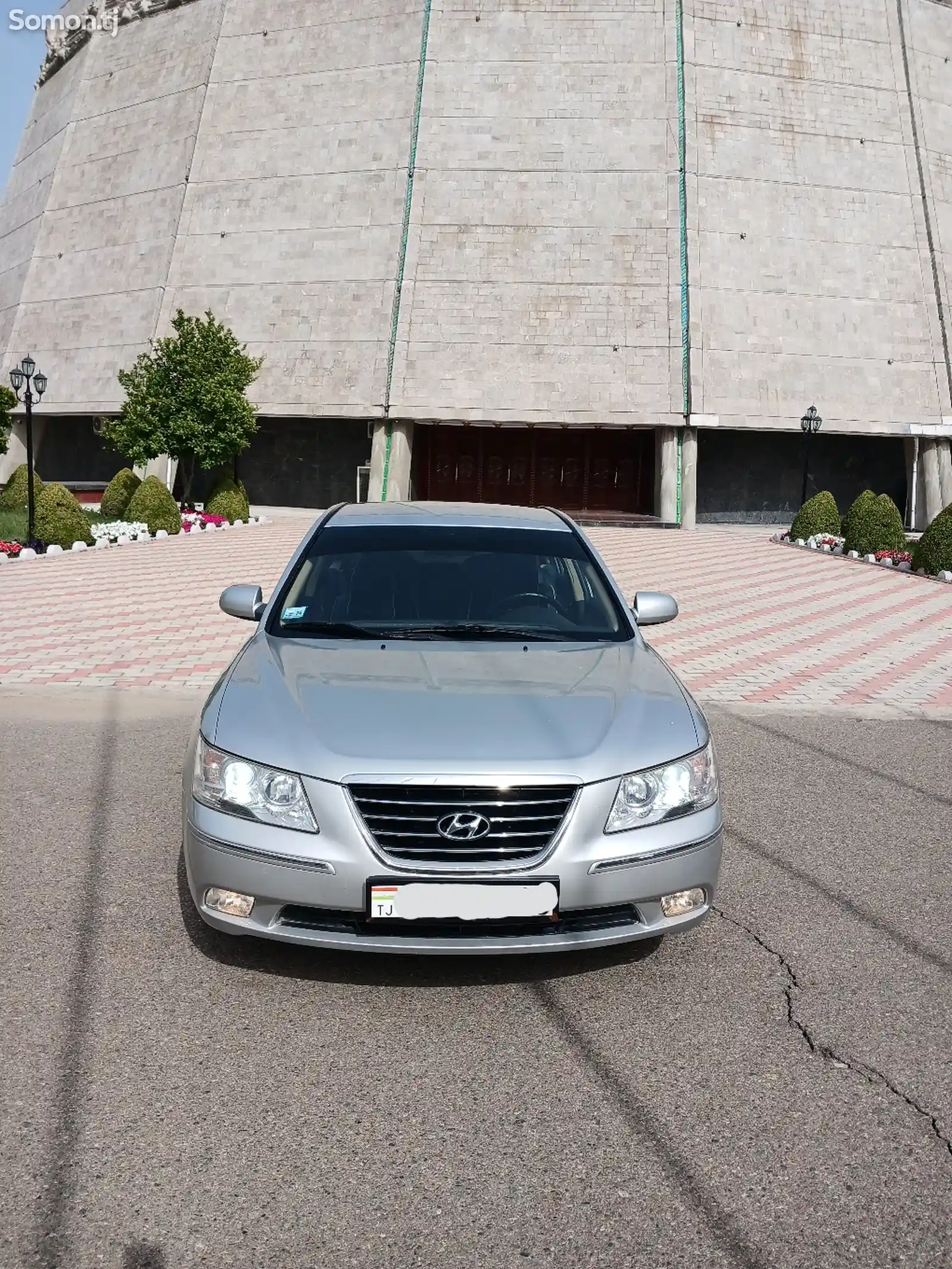 Hyundai Sonata, 2009-13