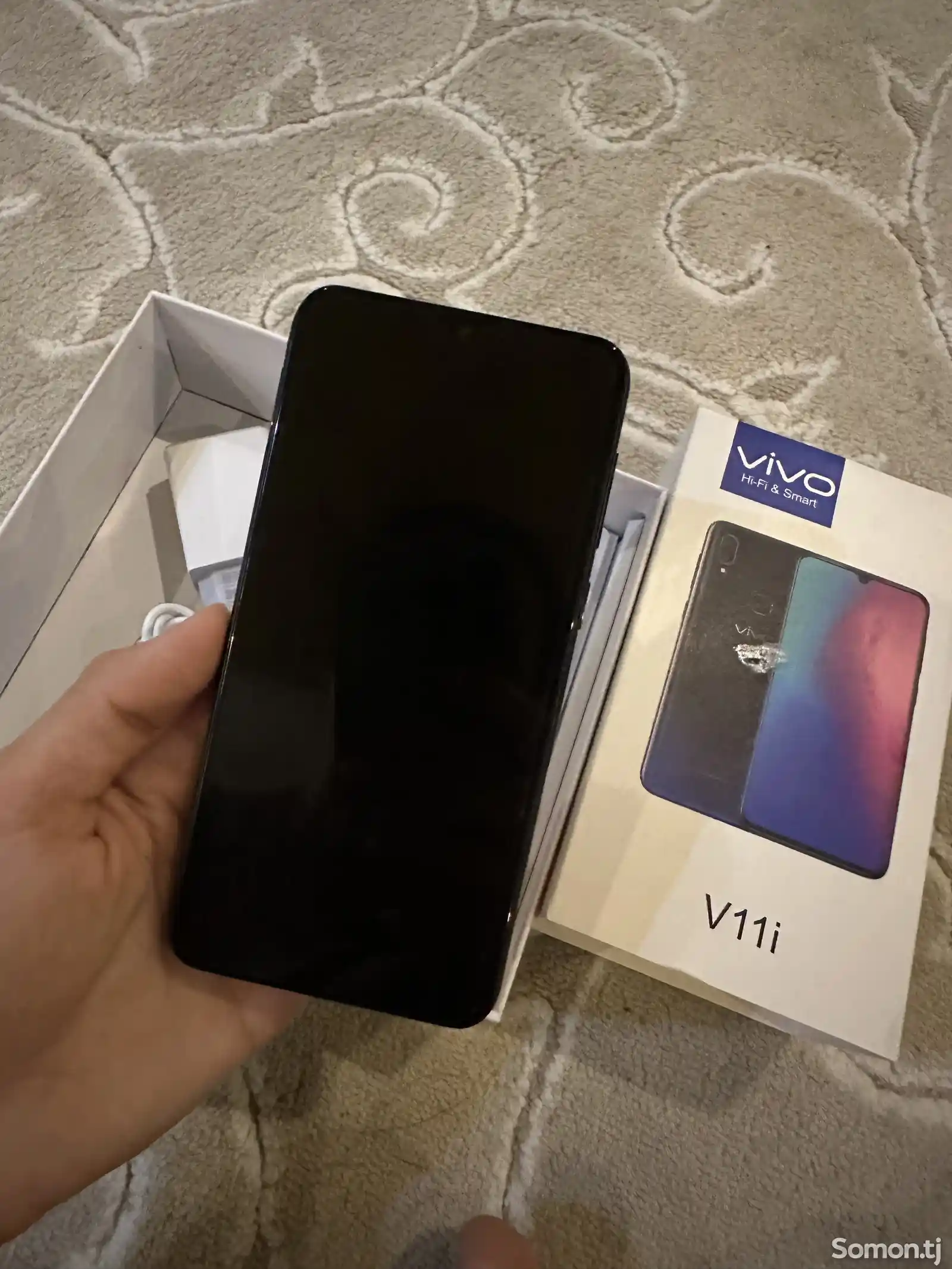 Vivo V11i-3