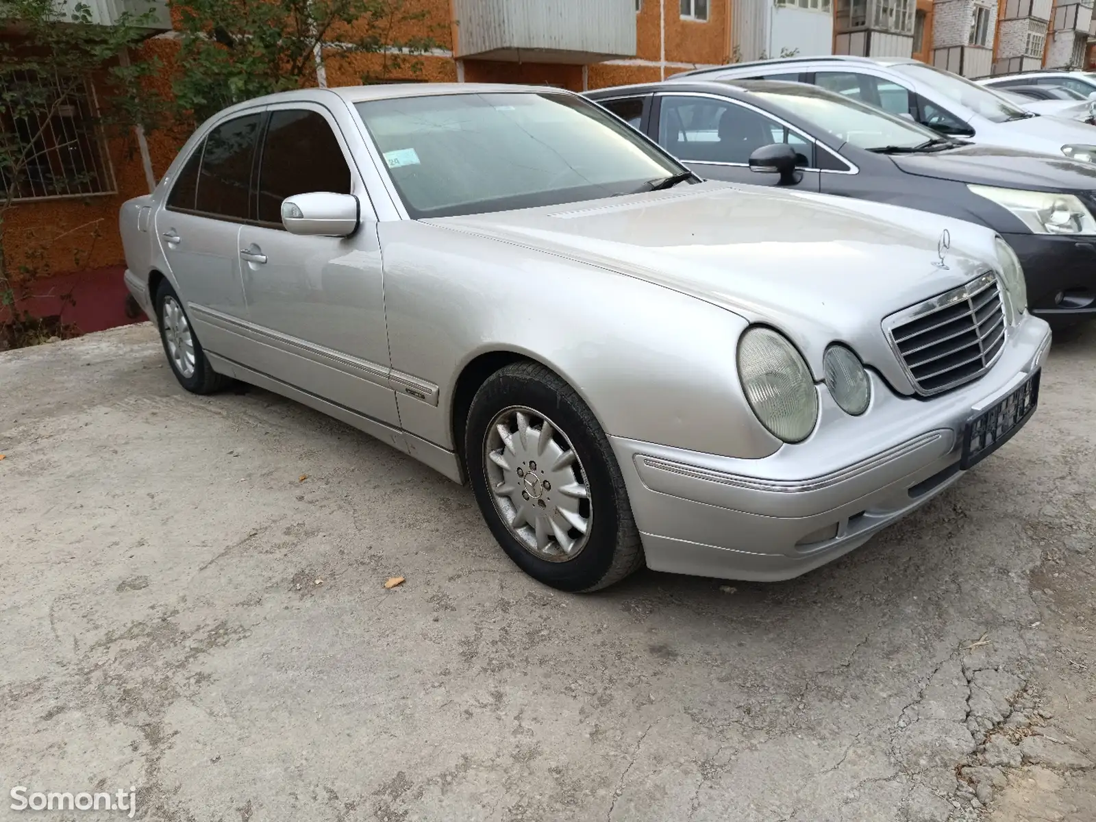 Mercedes-Benz E class, 2000-1