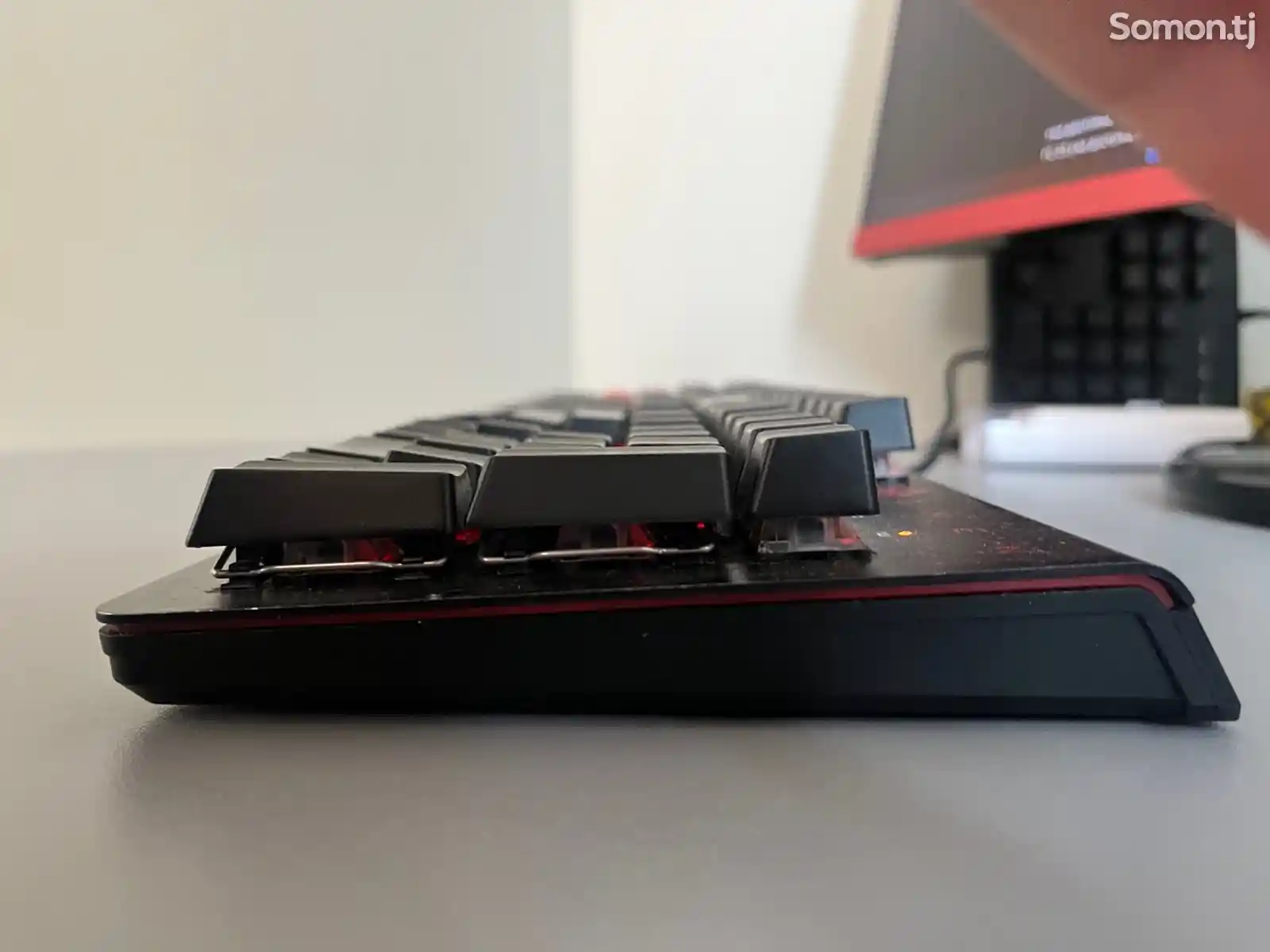 Механическая игровая клавиатура HP omen-2