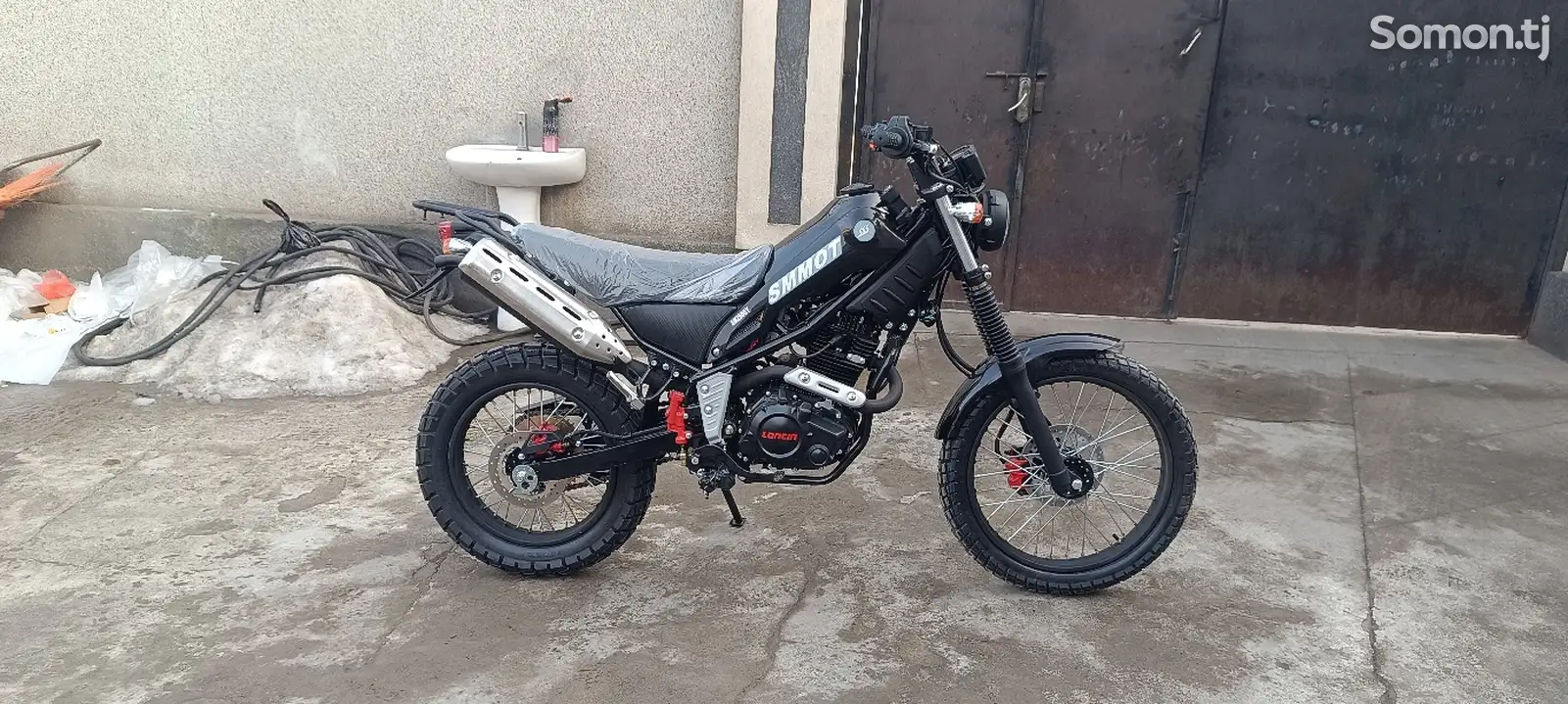 Мотоцикл Yamaha XG250 Triker-1