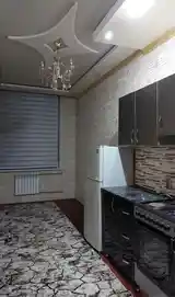 4-комн. квартира, 2 этаж, 80м², Ватан-8