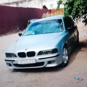 BMW M5, 2000