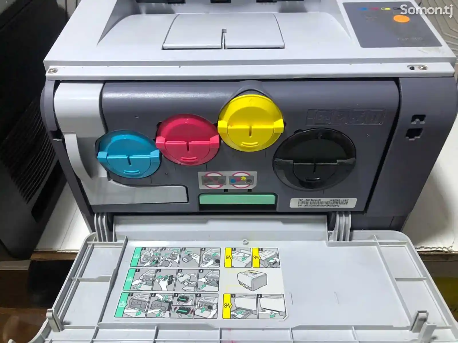 Цветной принтер Samsung clp-300-2
