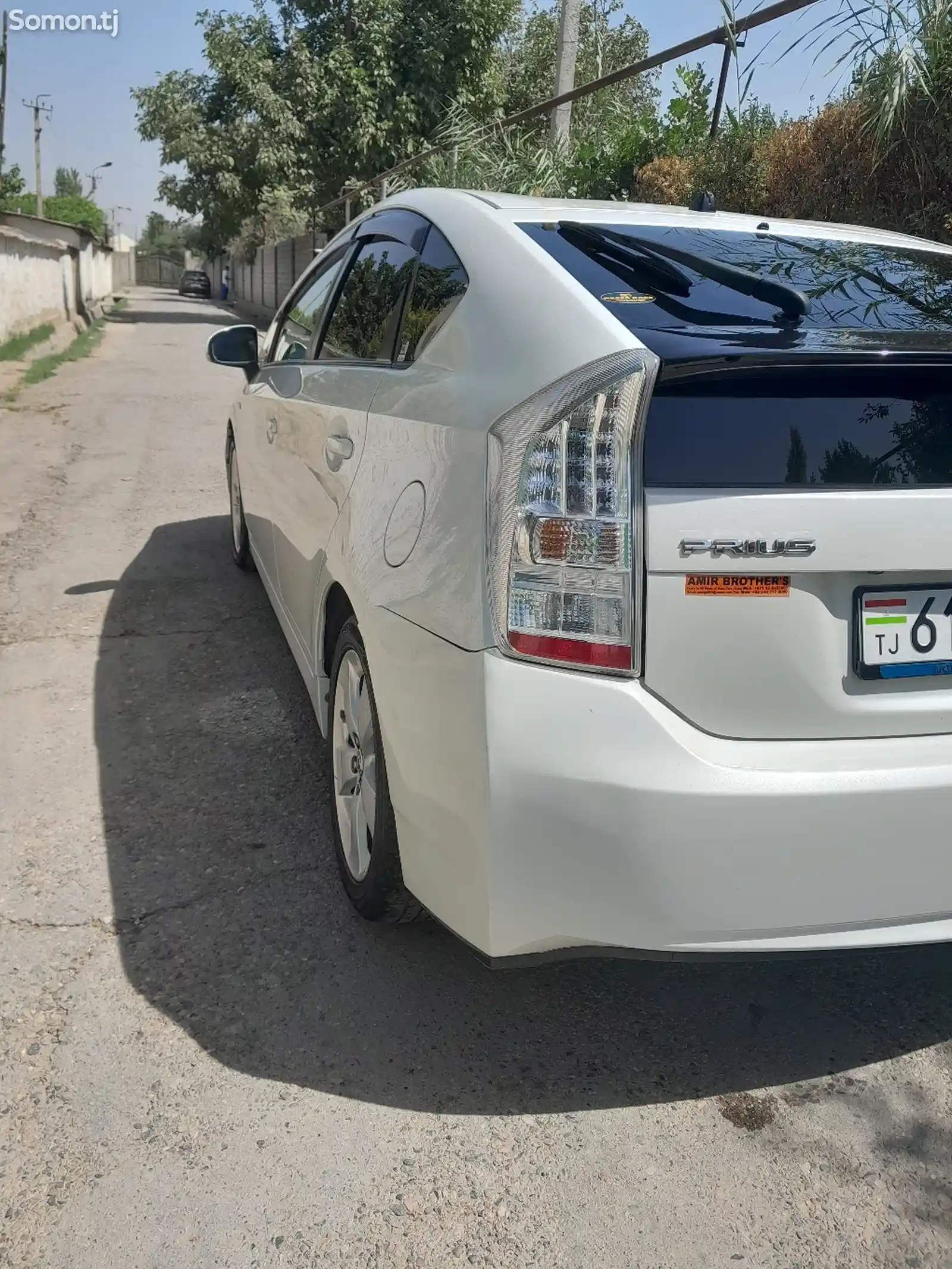 Toyota Prius, 2010-2