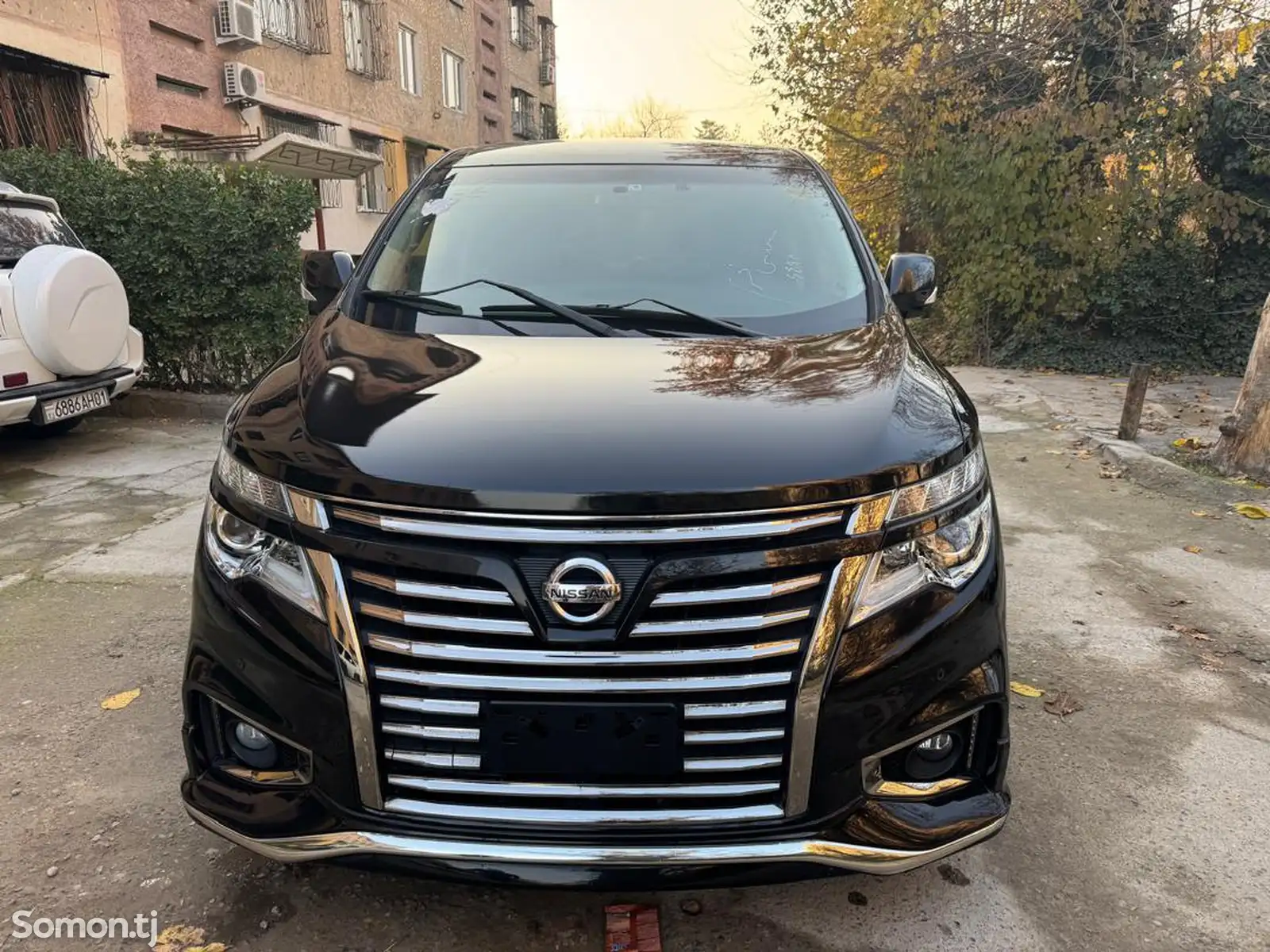 Nissan Elgrand, 2016-1