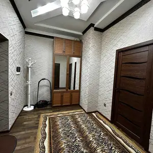 2-комн. квартира, 5 этаж, 60м², Шохмансур Ул Айни 64/1