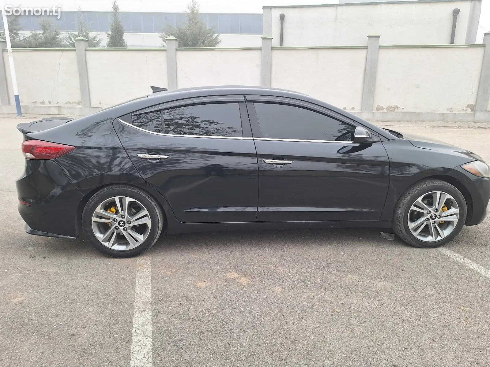 Hyundai Elantra, 2017-1