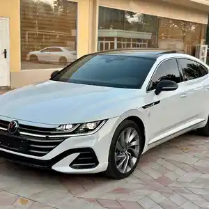 Volkswagen CC, 2023