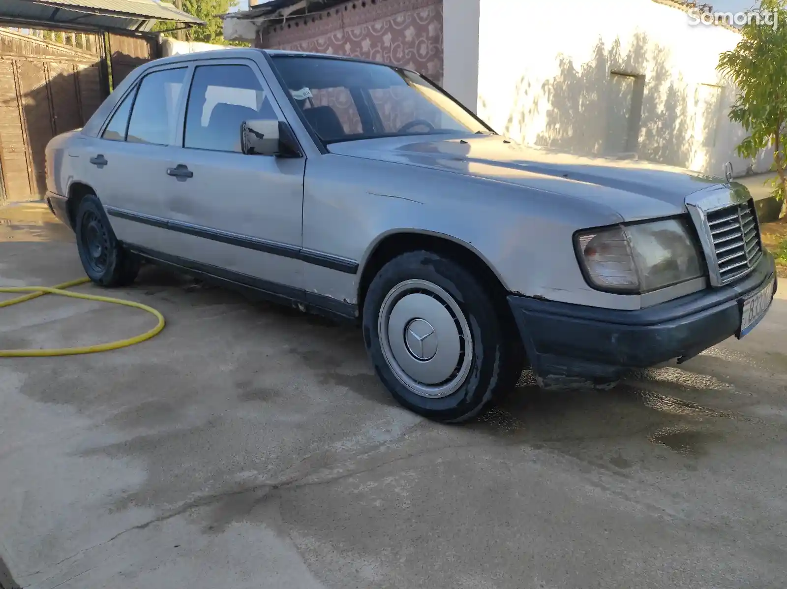 Mercedes-Benz W124, 1988-4