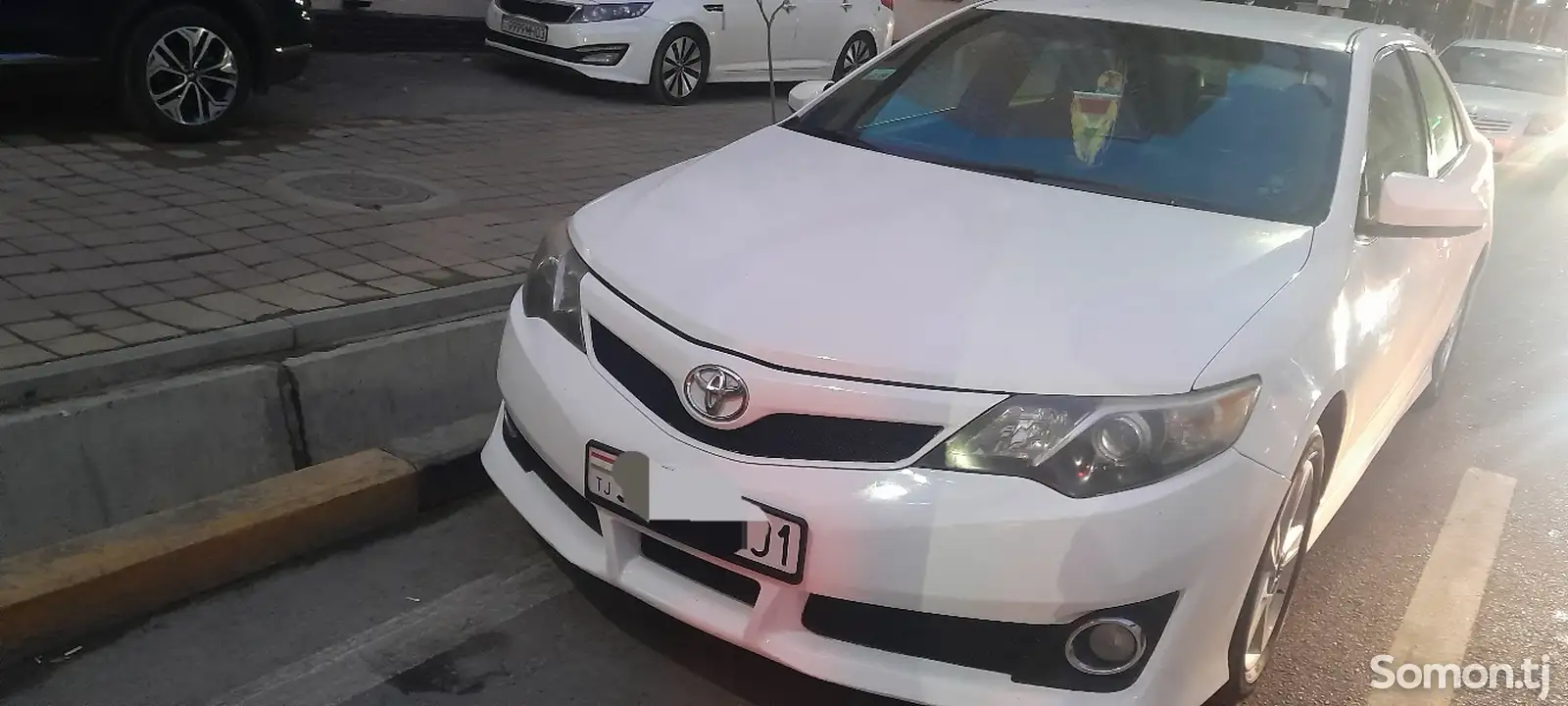 Toyota Camry, 2013-1