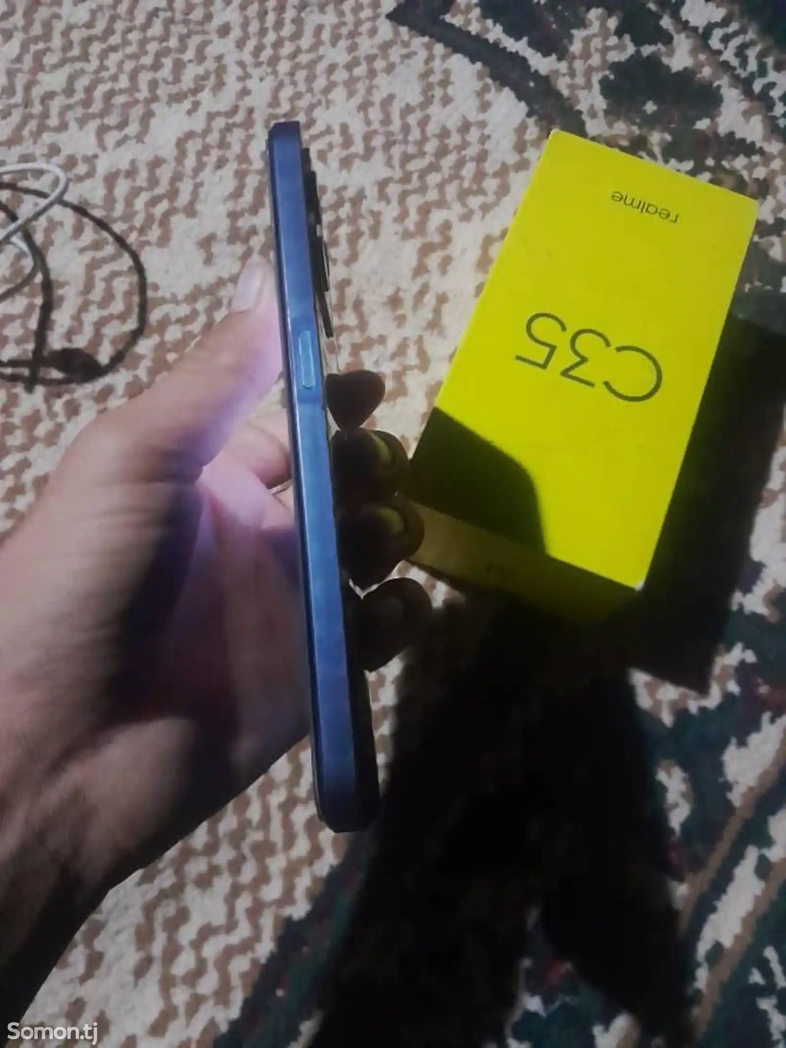 Realme C35-3