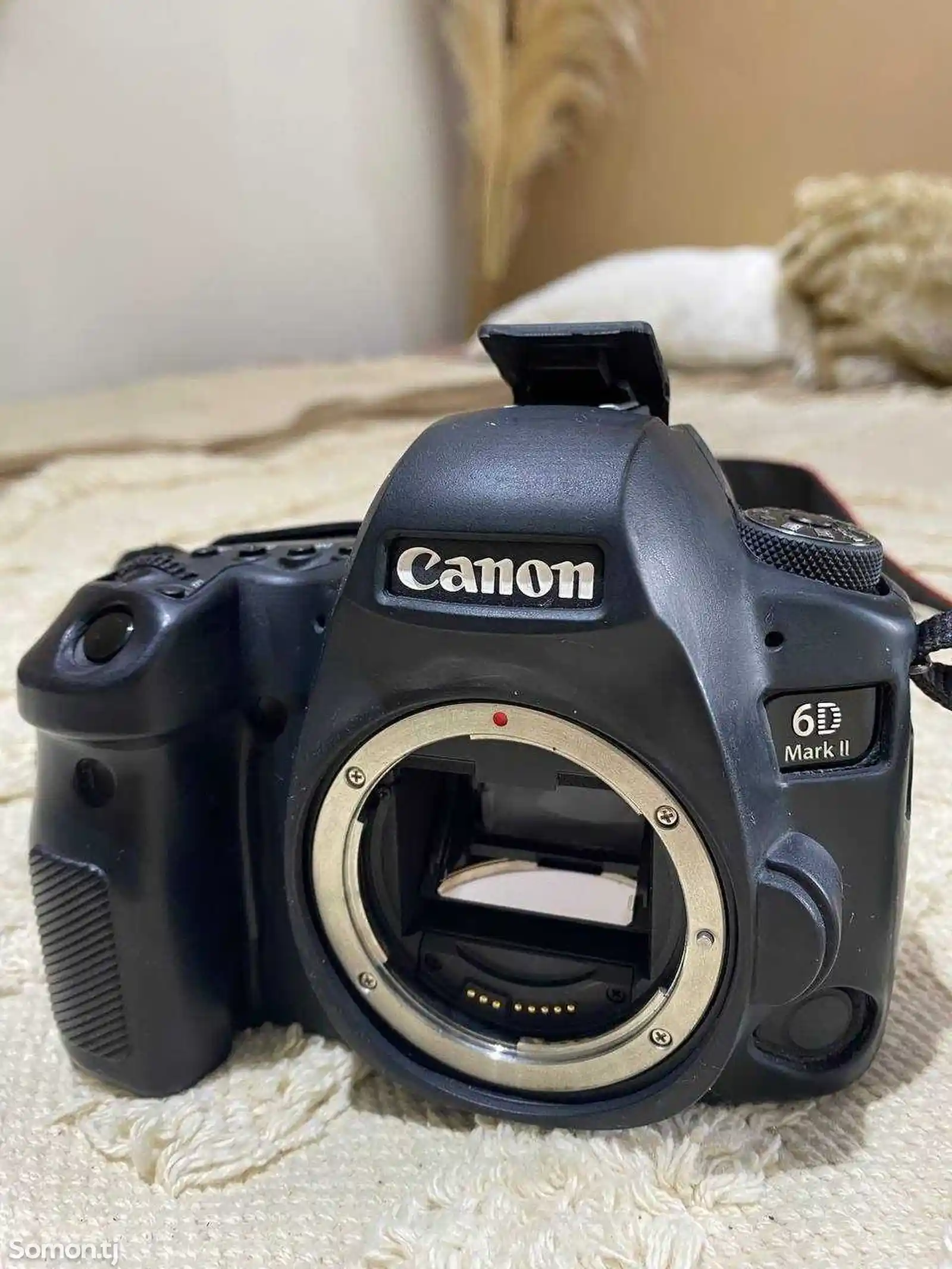 Фотоаппарат Canon 6d mark 2-1