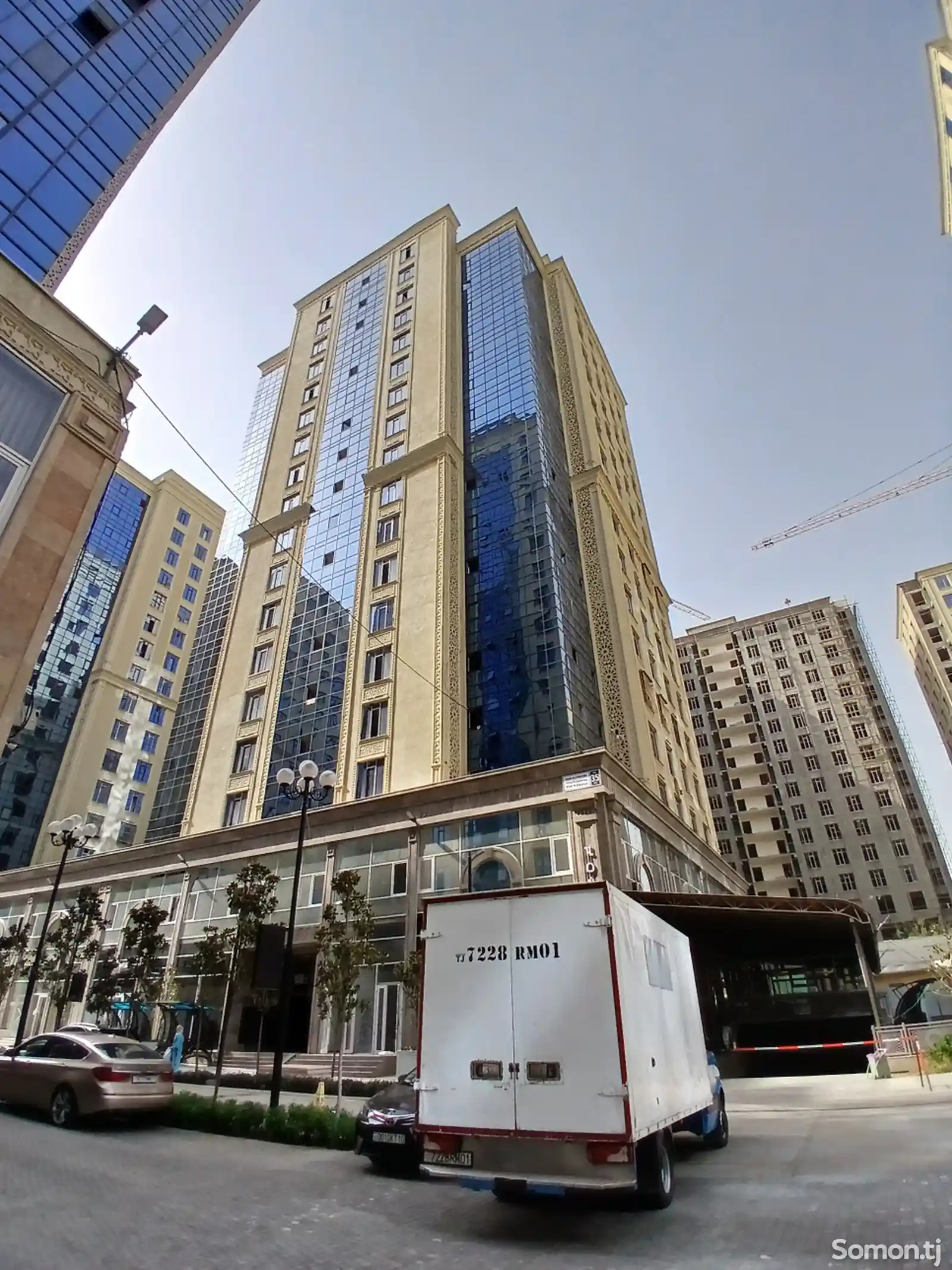 2-комн. квартира, 4 этаж, 97 м², Проспект С. Айни-1