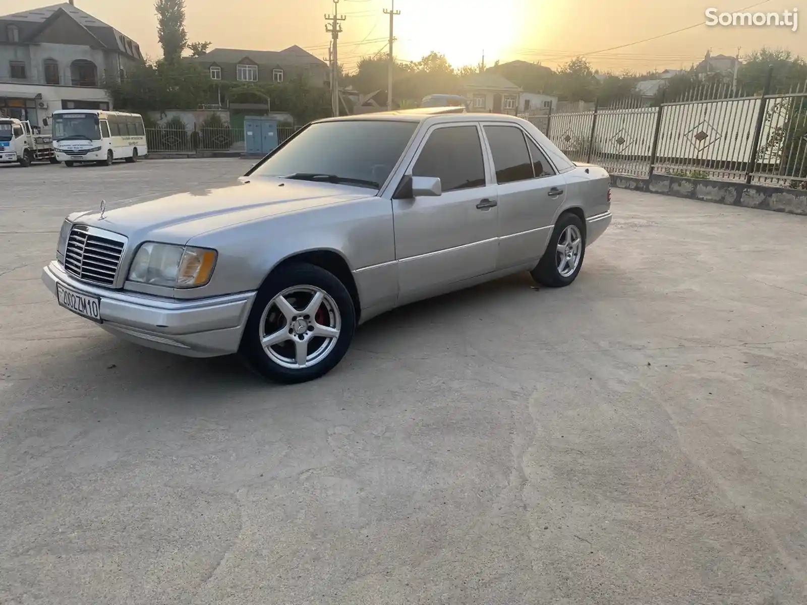 Mercedes-Benz W124, 1995-5