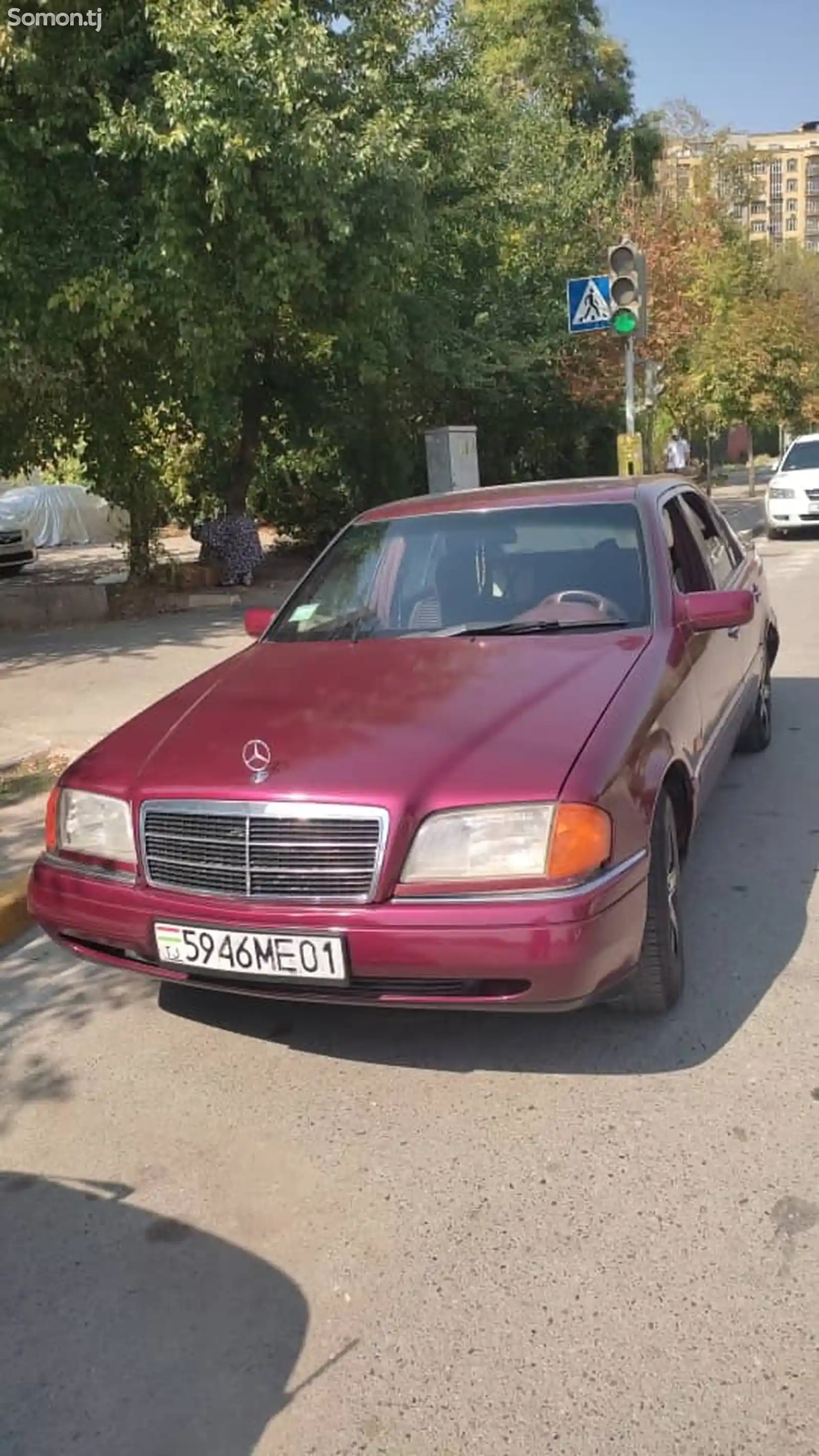 Mercedes-Benz W124, 1993-6