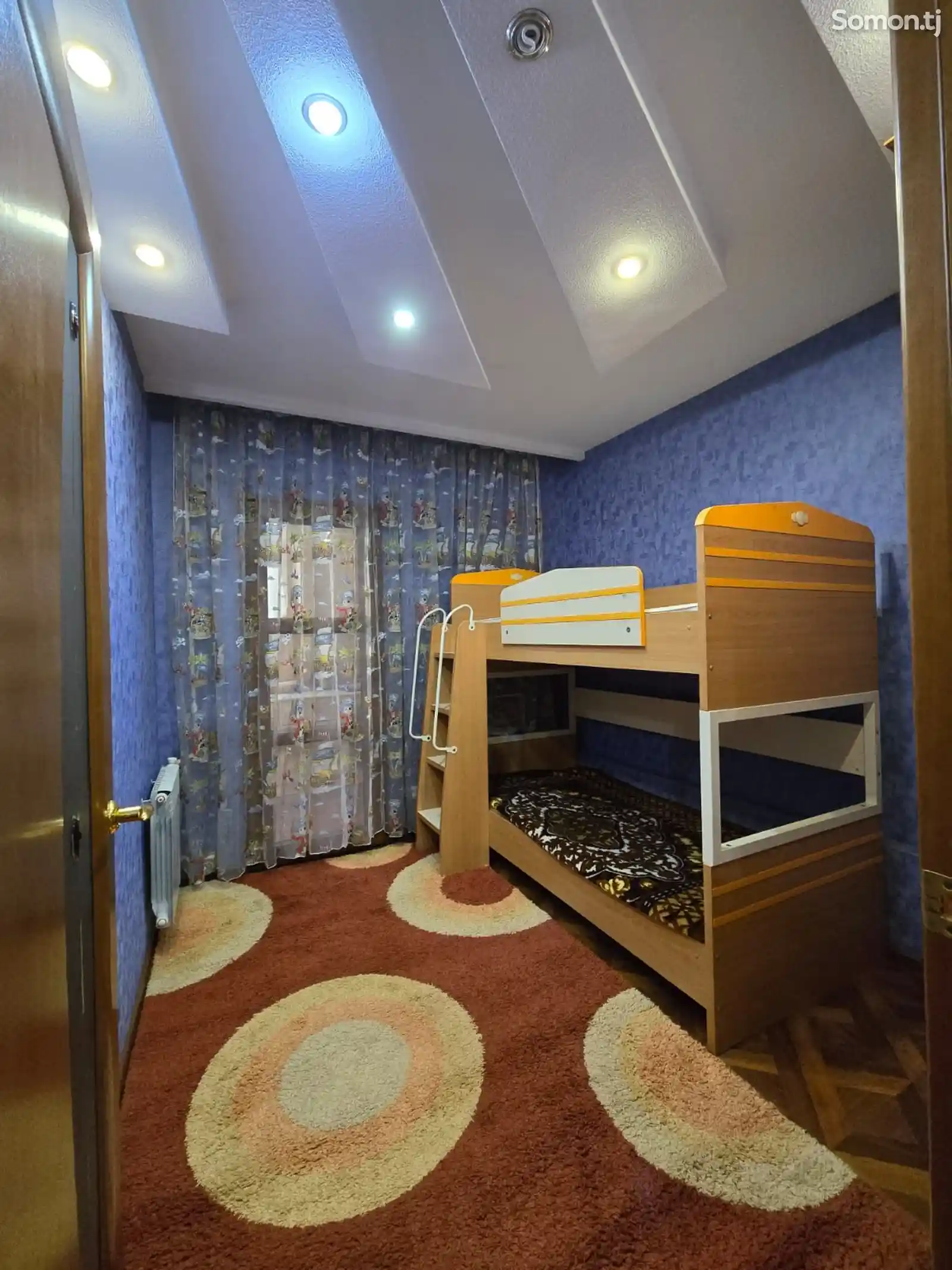 3-комн. квартира, 5 этаж, 70м², Сомони-3