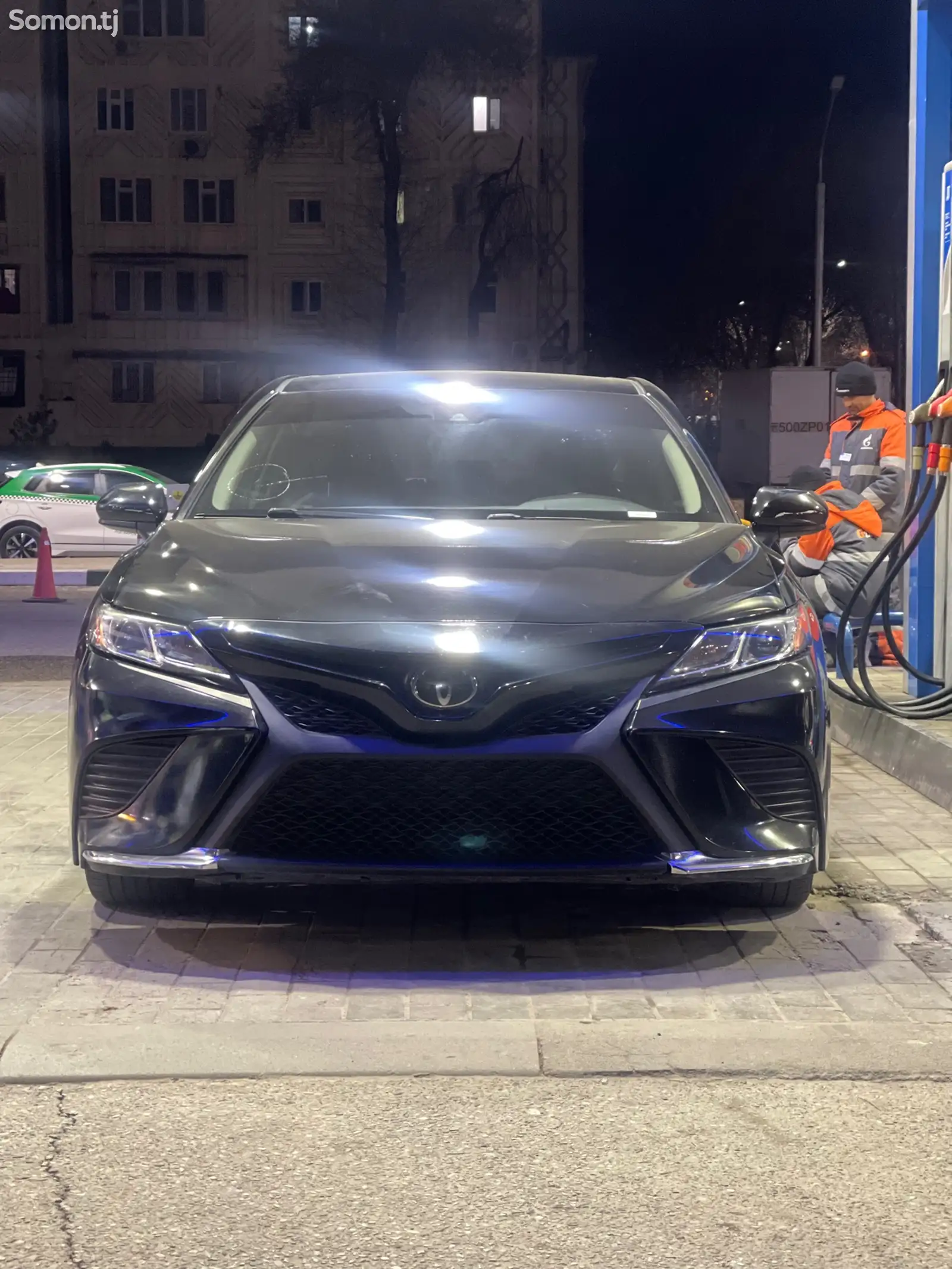 Toyota Camry, 2019-1