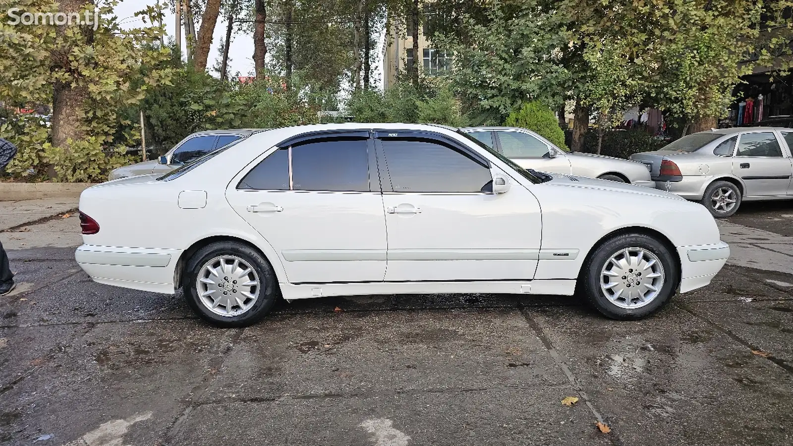 Mercedes-Benz E class, 2001-6