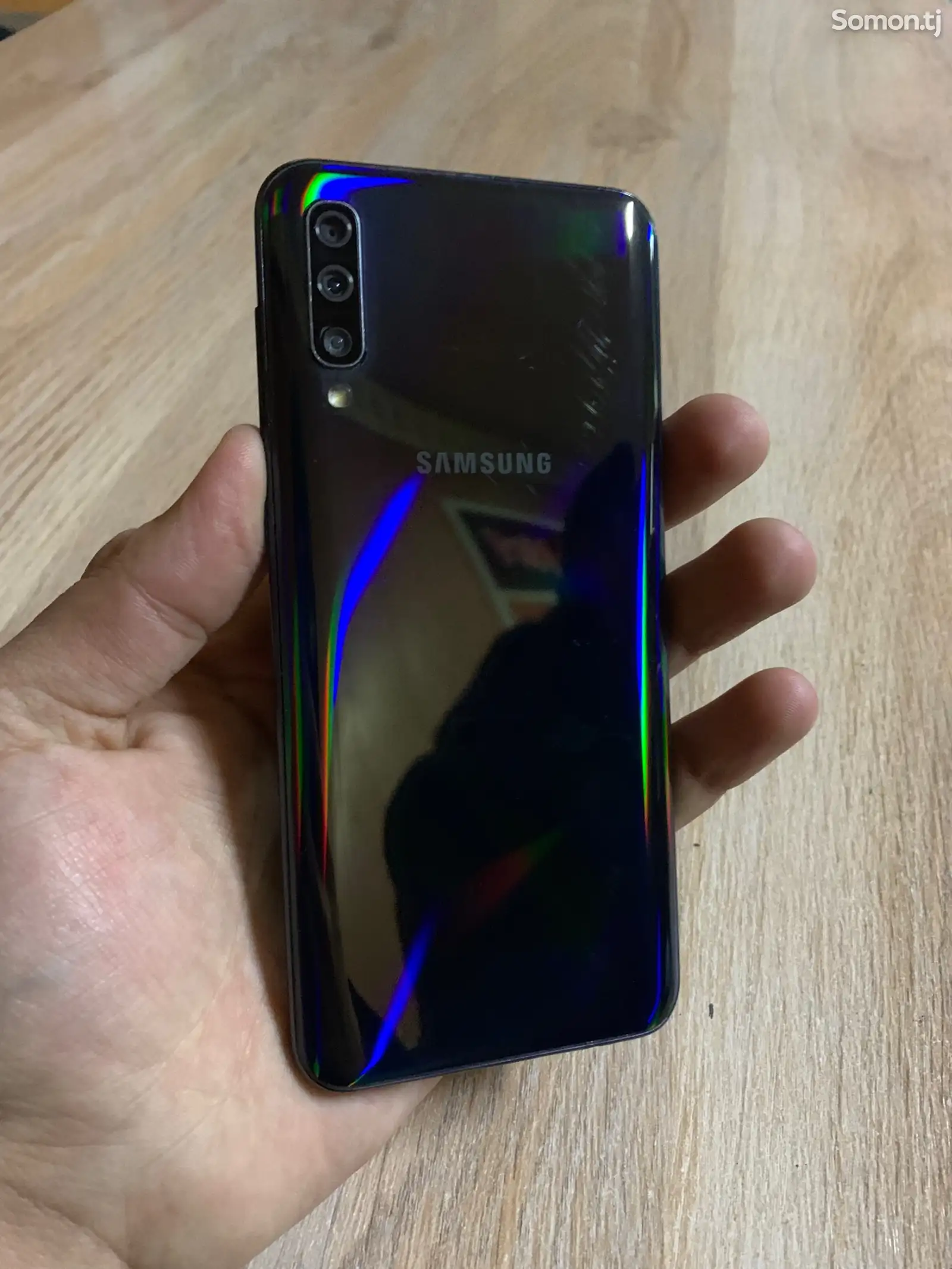 Samsung Galaxy A50-1