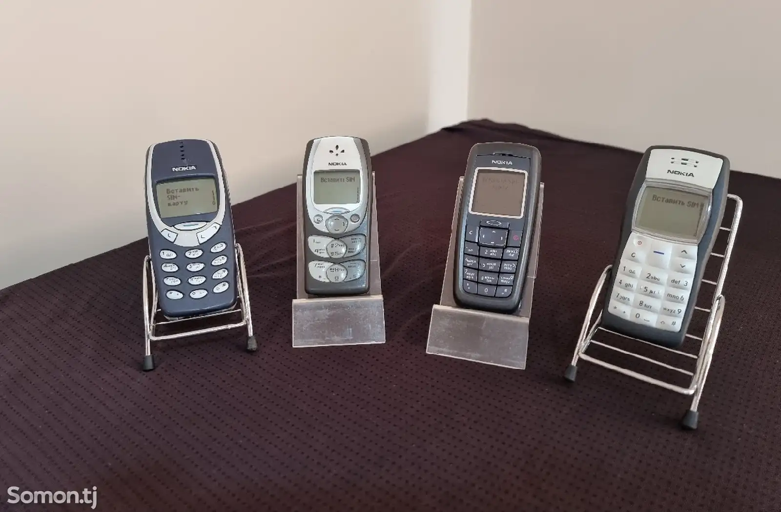 Nokia 1100, 2300, 2600, 3310-1