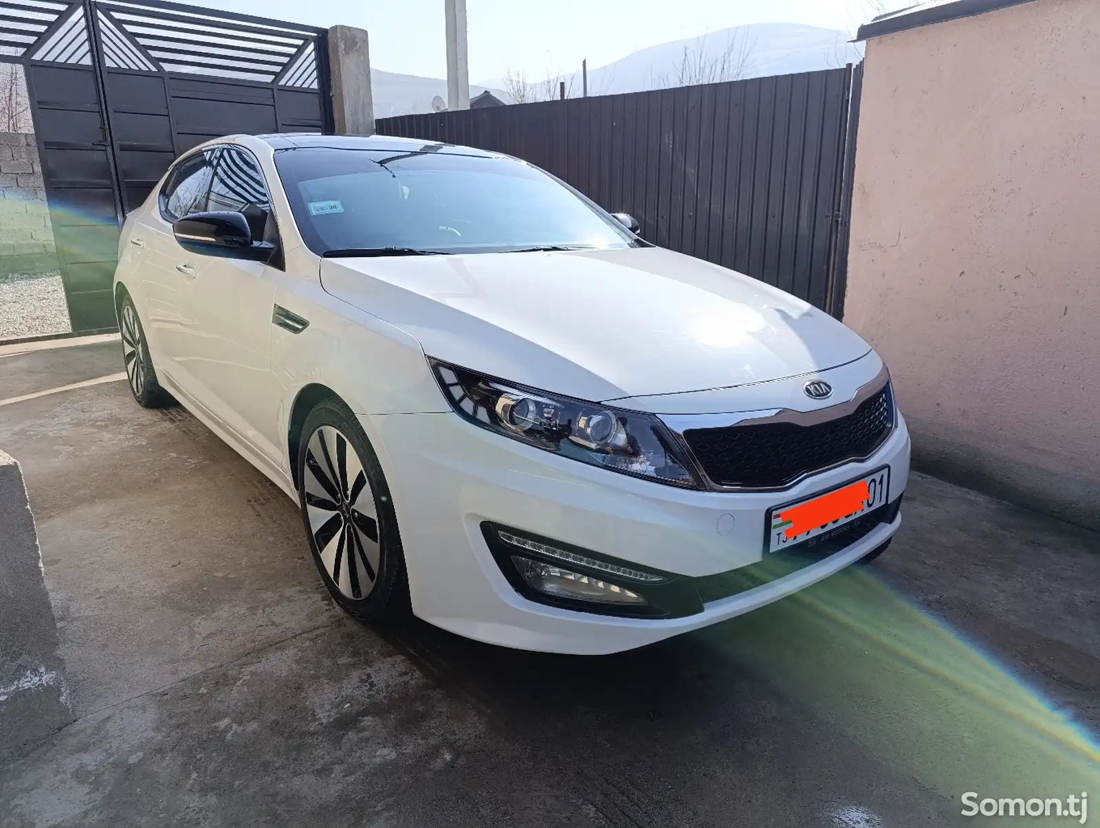 Kia K5, 2011-1