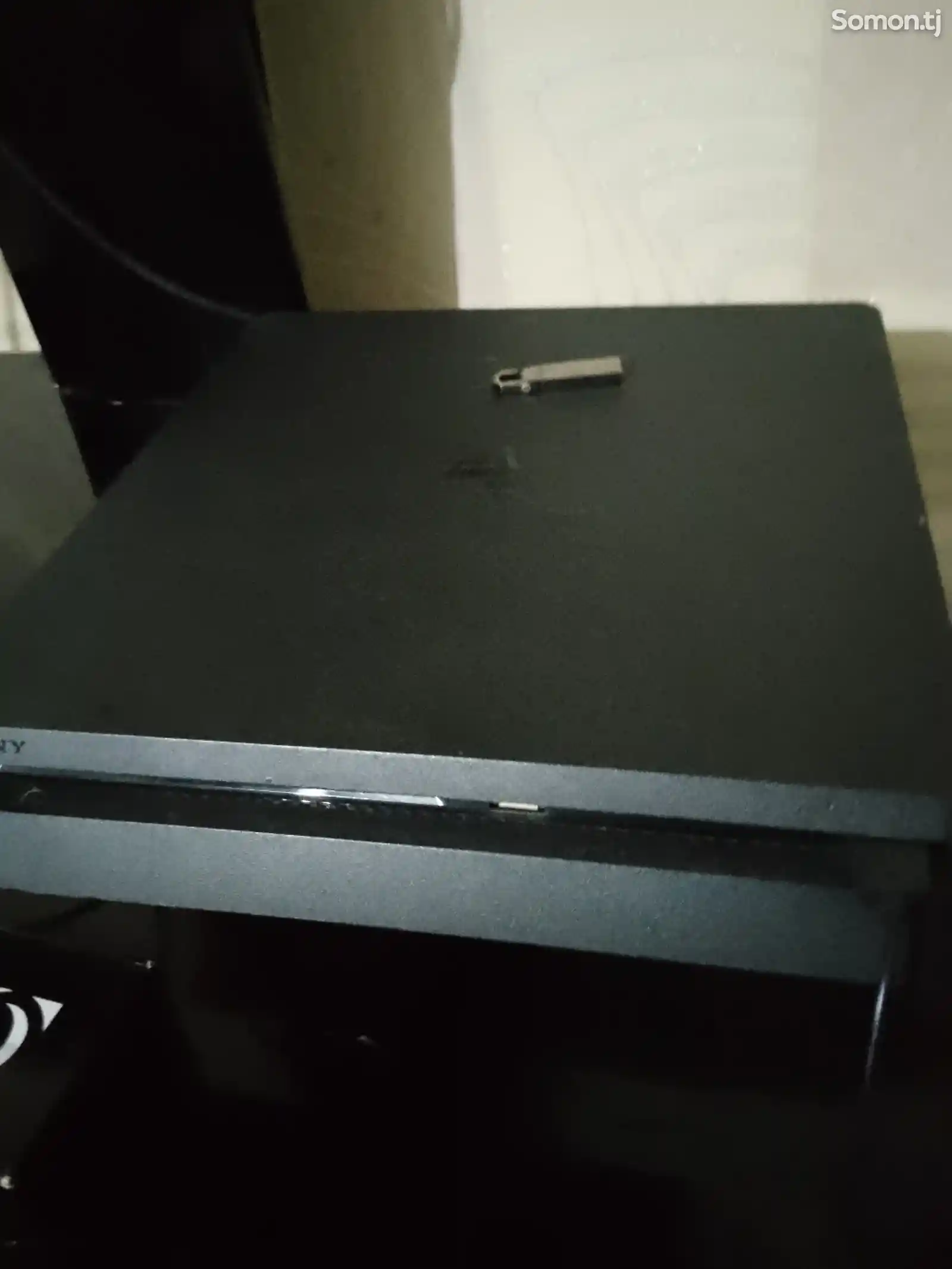 Игровая приставка Sony PlayStation 4pro-5