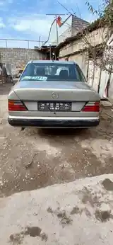 Mercedes-Benz W124, 1989-5