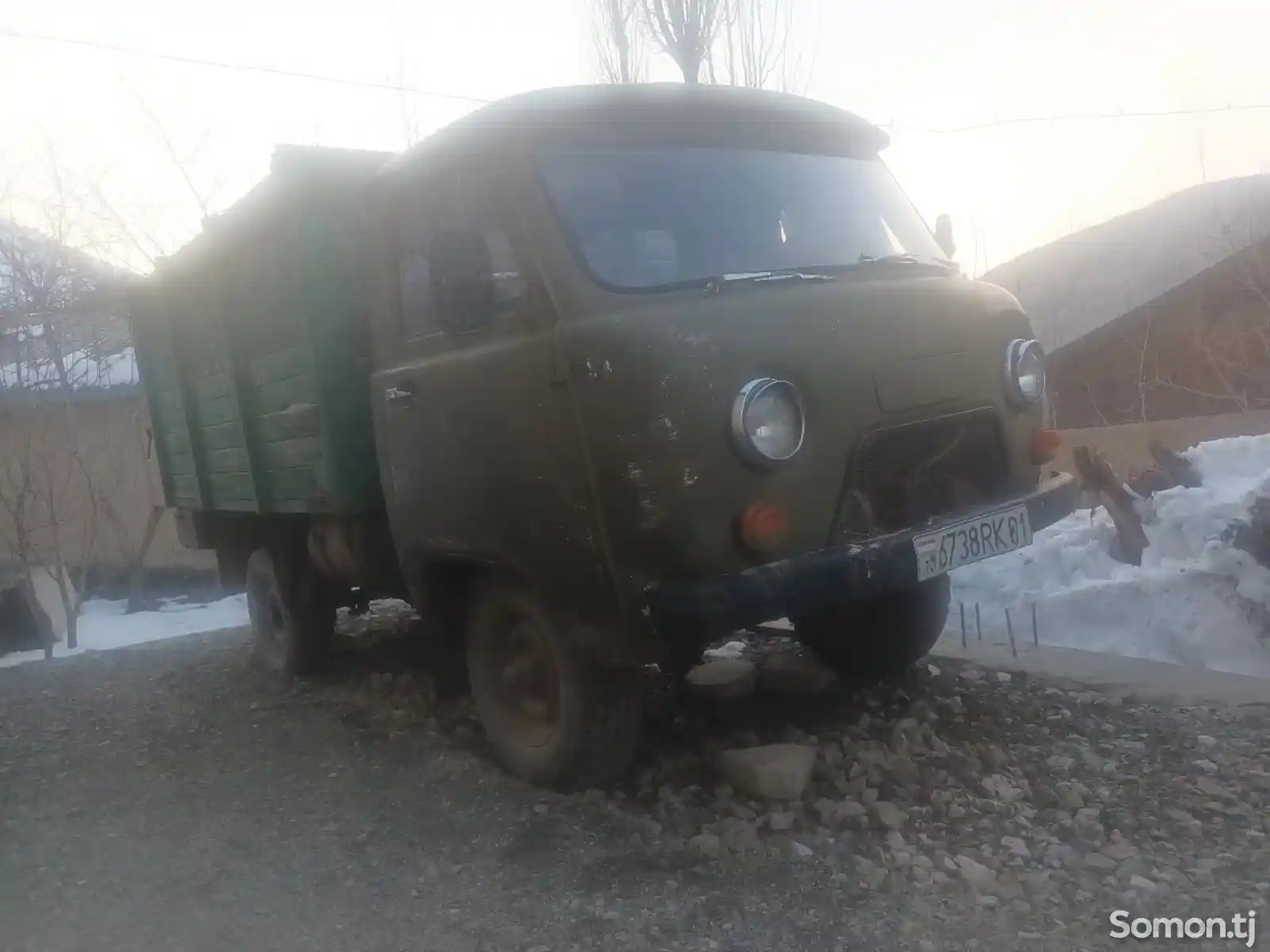 Бортовой грузовик УАЗ-5
