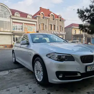 BMW 5 series, 2011