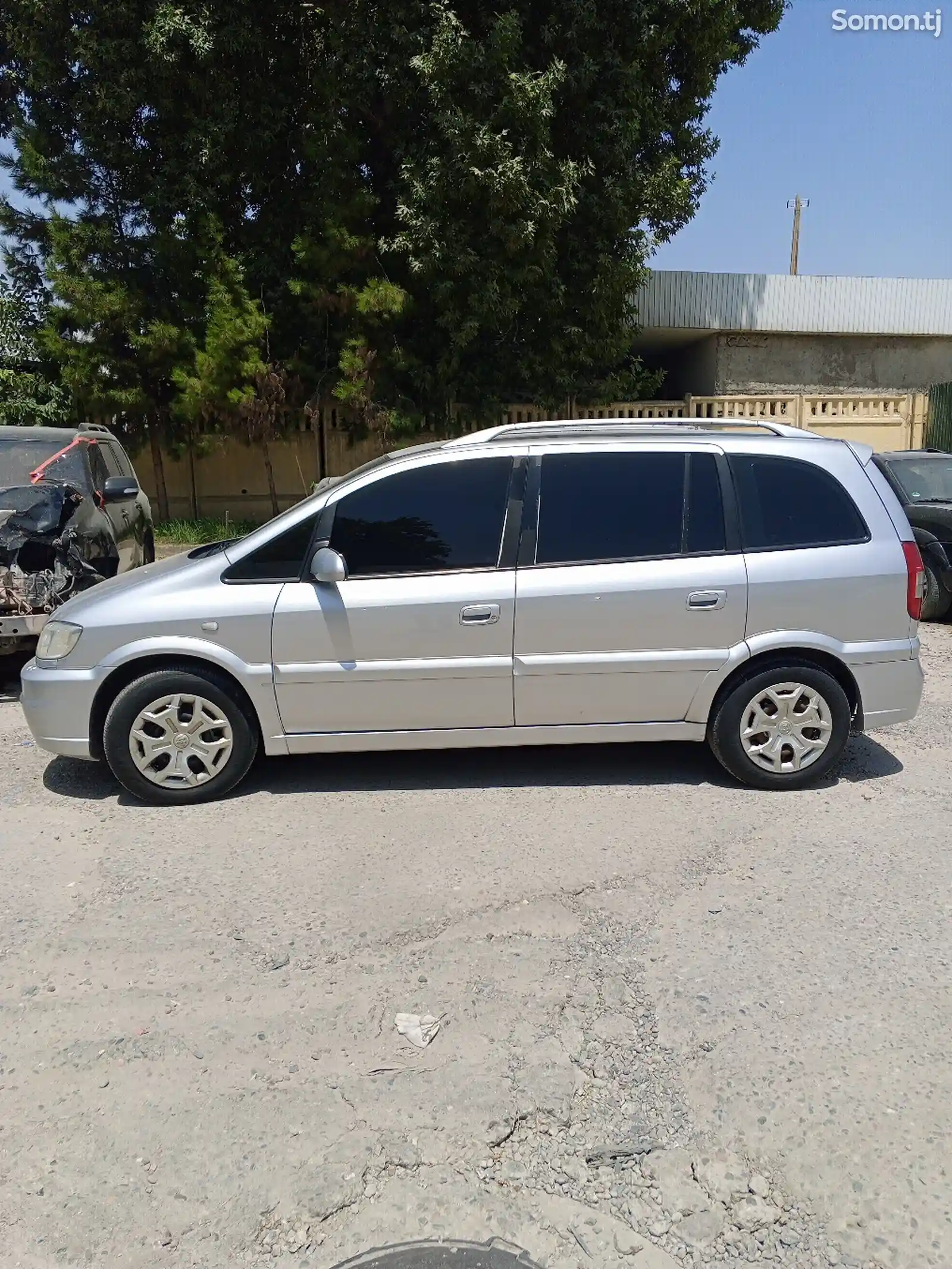 Opel Zafira, 2004-5