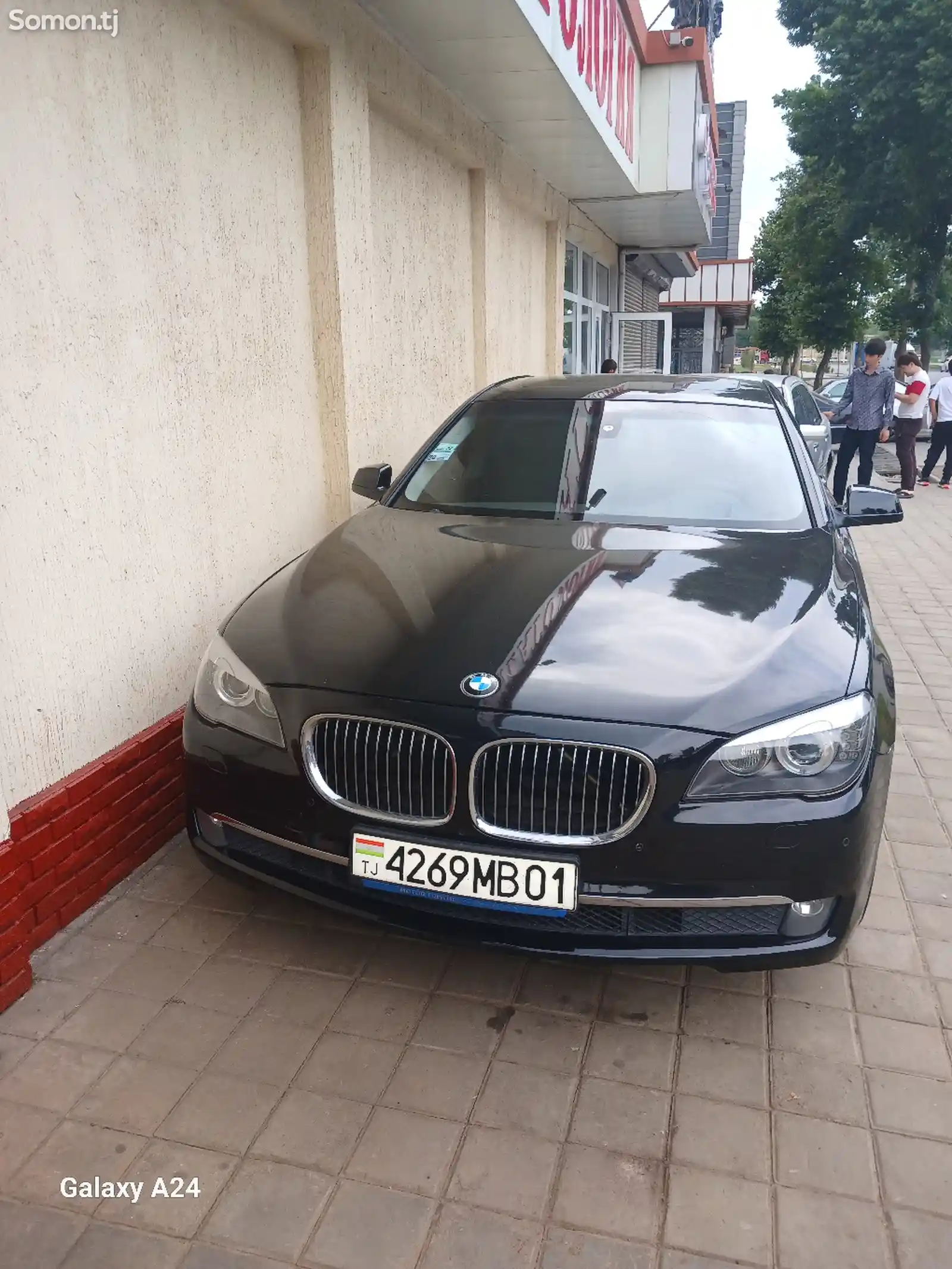 BMW 7 series, 2011-2