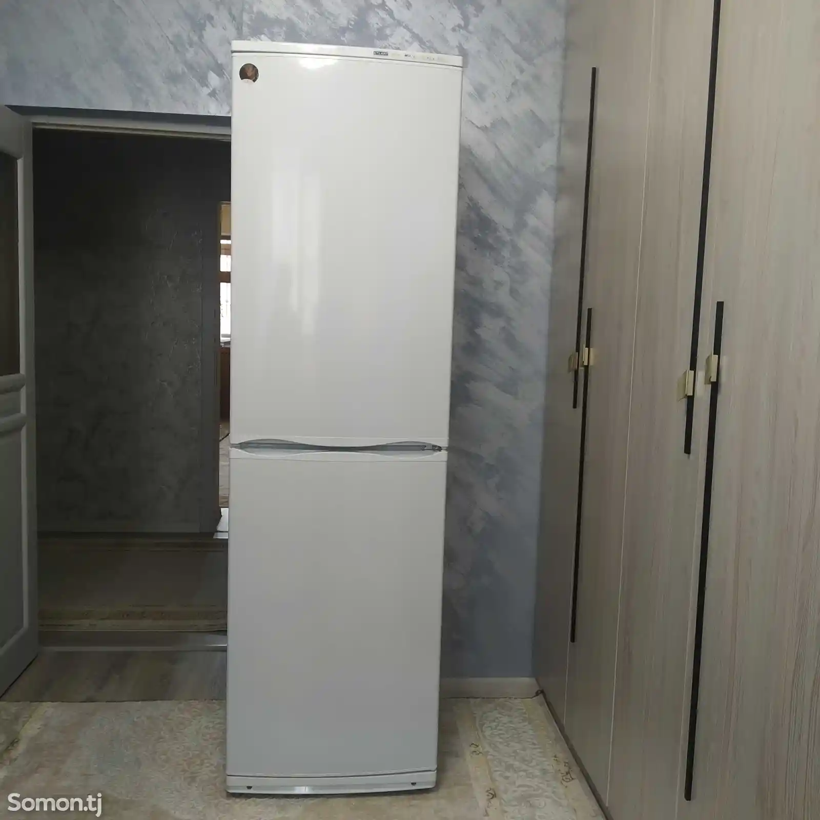Холодильник Атлант-1