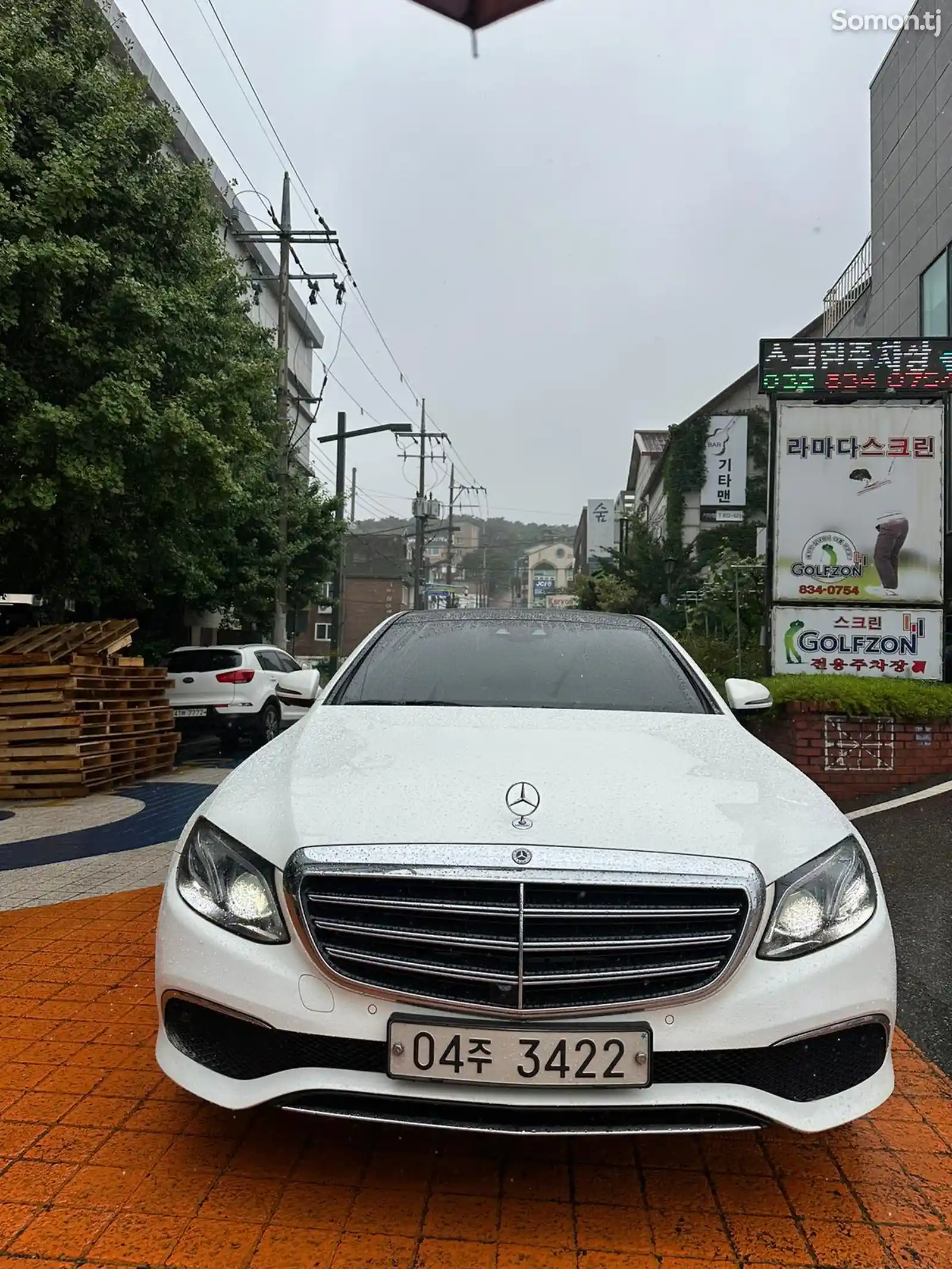 Mercedes-Benz E class, 2017-3