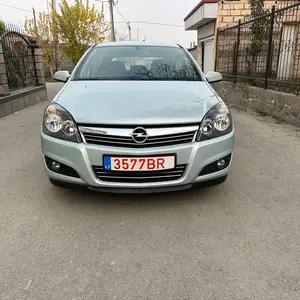 Opel Astra H, 2009