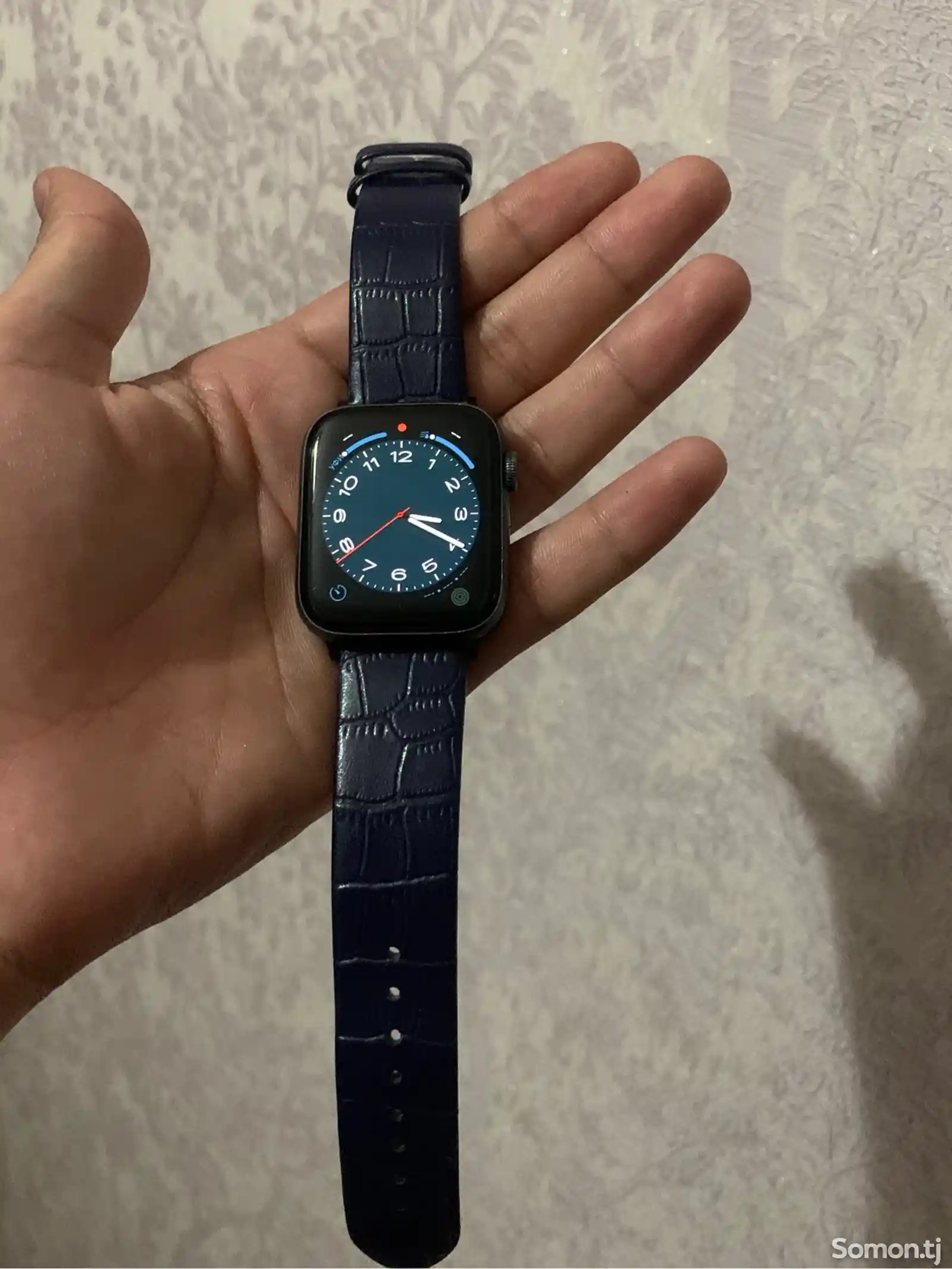 Смарт часы Apple Watch 5 44mm-1