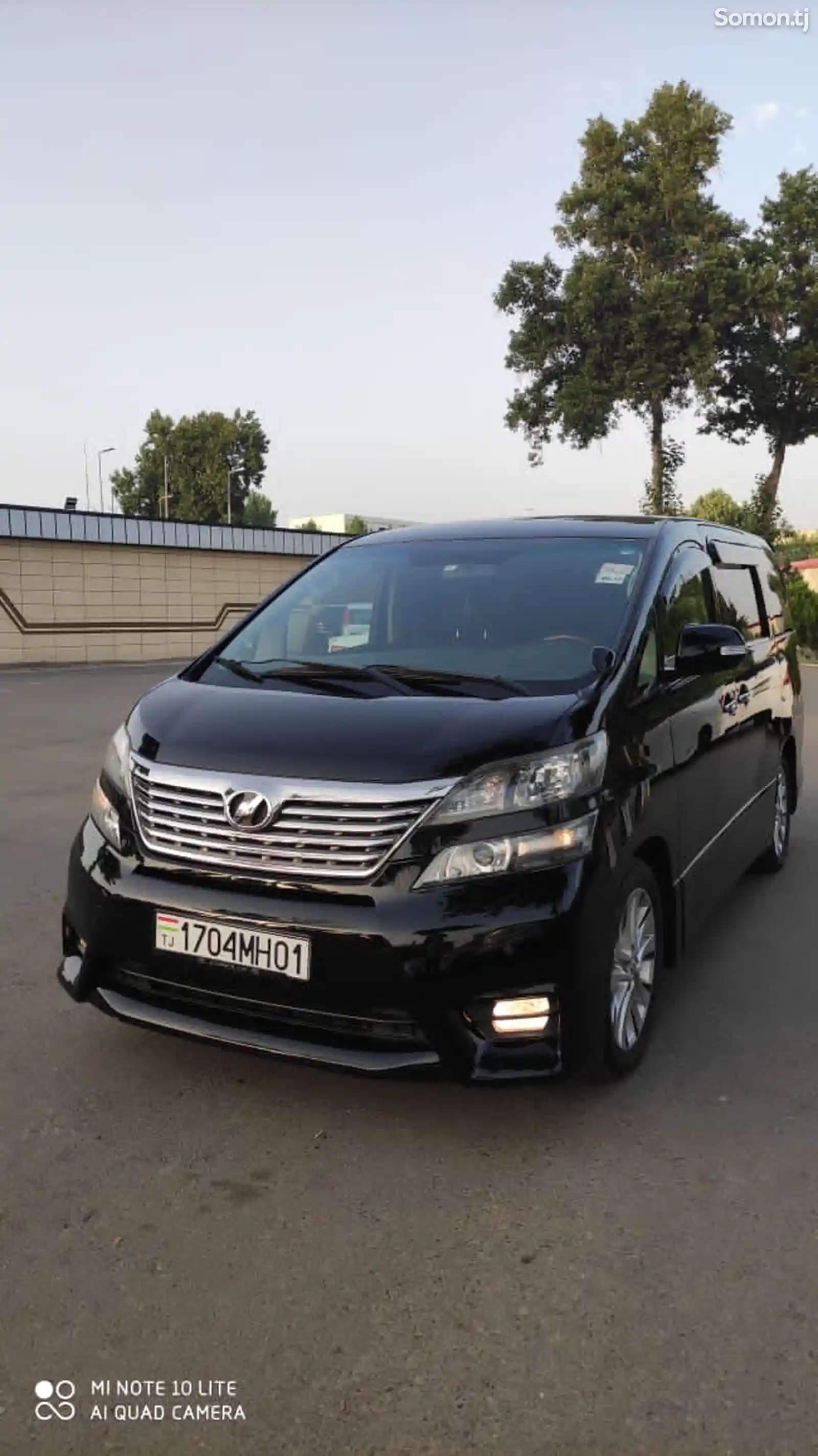 Toyota Vellfire, 2010-1