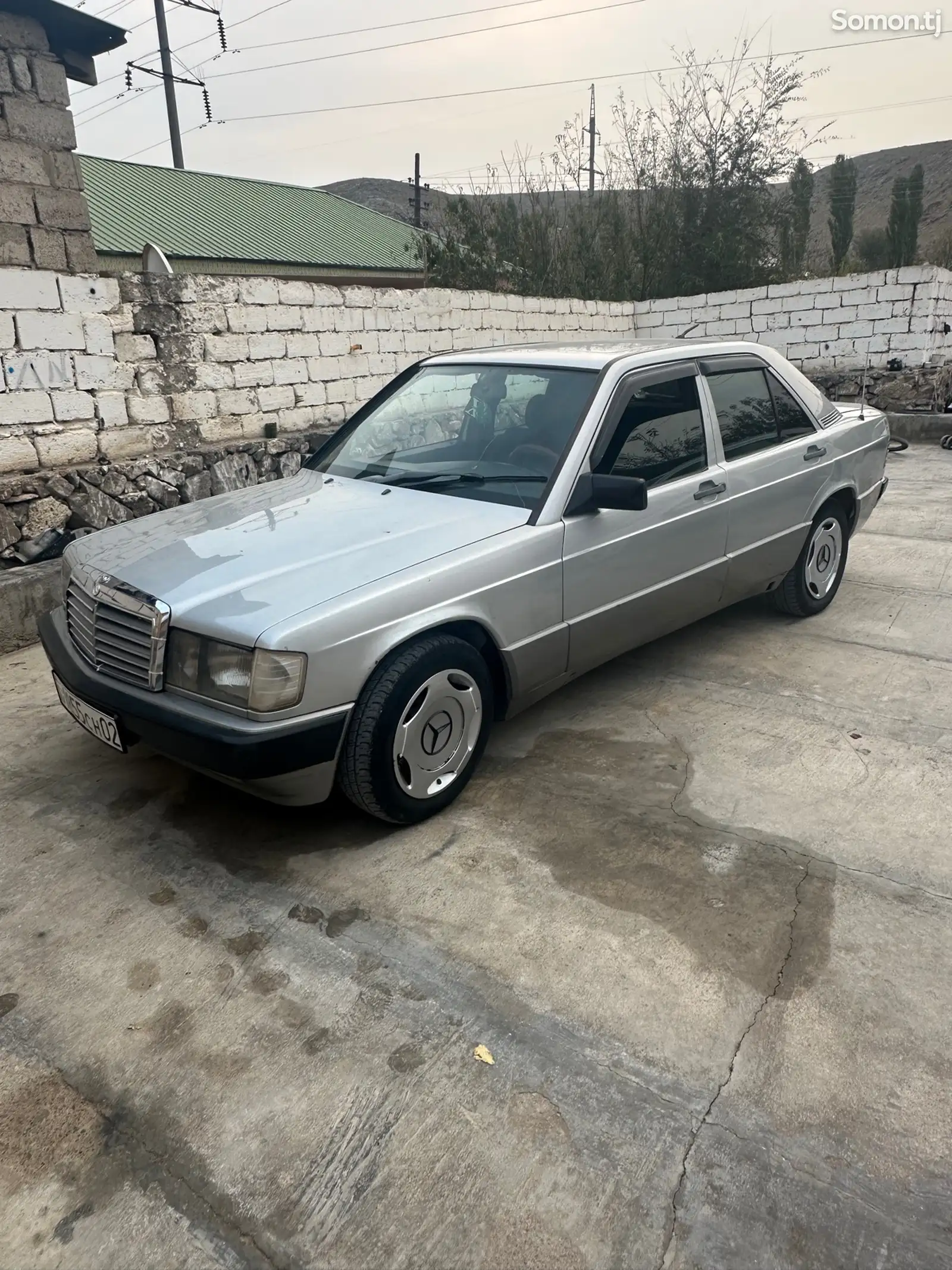 Mercedes-Benz W201, 1990-1