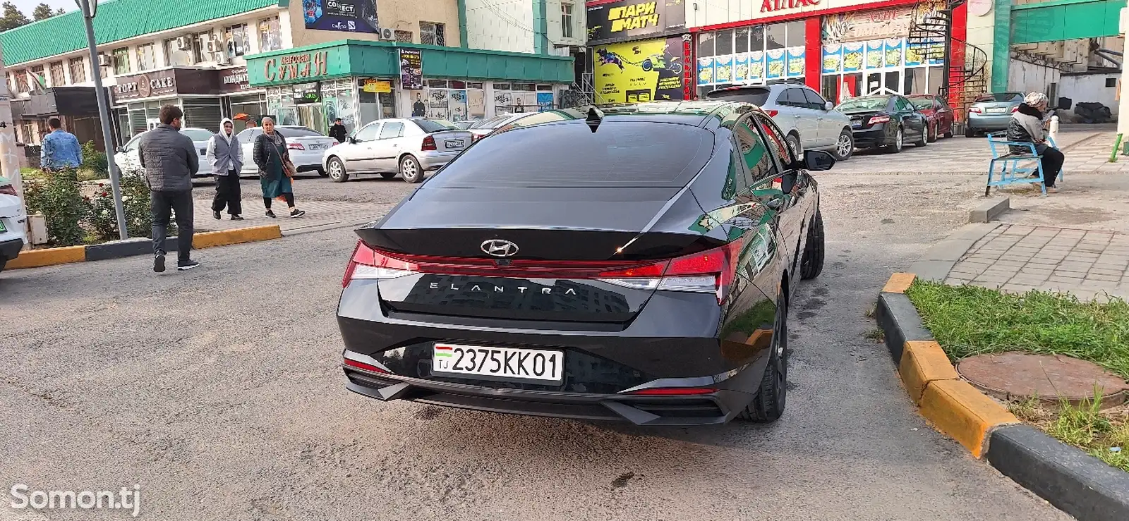 Hyundai Elantra, 2021-4