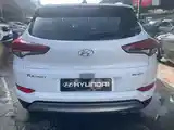 Hyundai Tucson, 2016-3