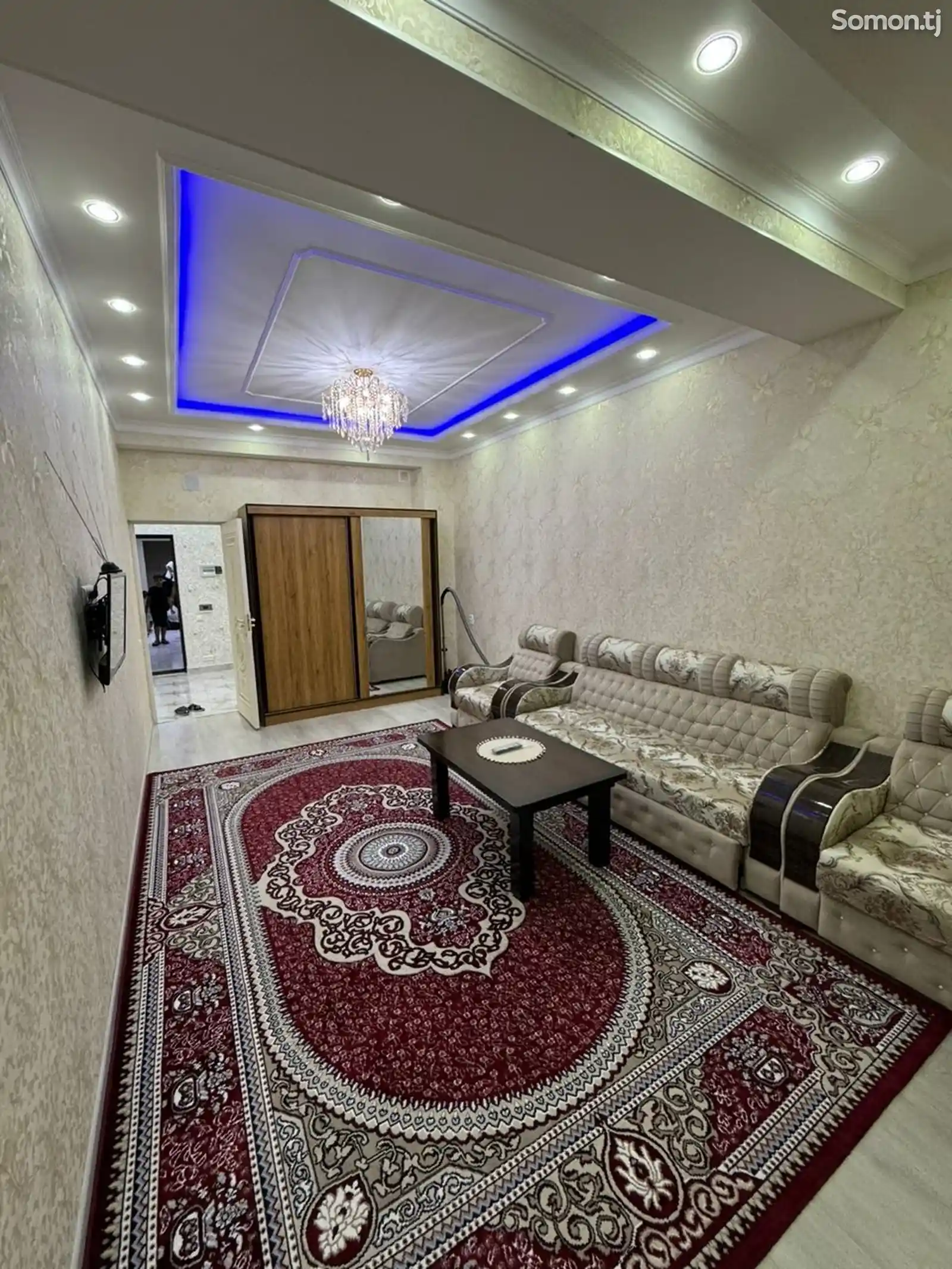 2-комн. квартира, 8 этаж, 60м², Сомони-4