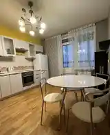 3-комн. квартира, 1 этаж, 112 м², Цирк-3