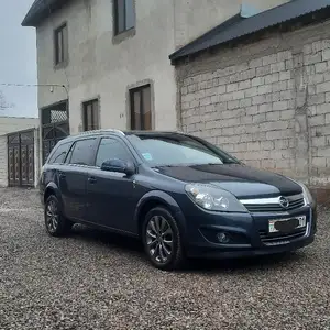 Opel Astra H, 2010