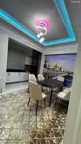 2-комн. квартира, 4 этаж, 98м², И.Сомони, ул Пушкин 14-5