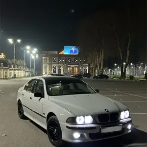 BMW 5 series, 2000