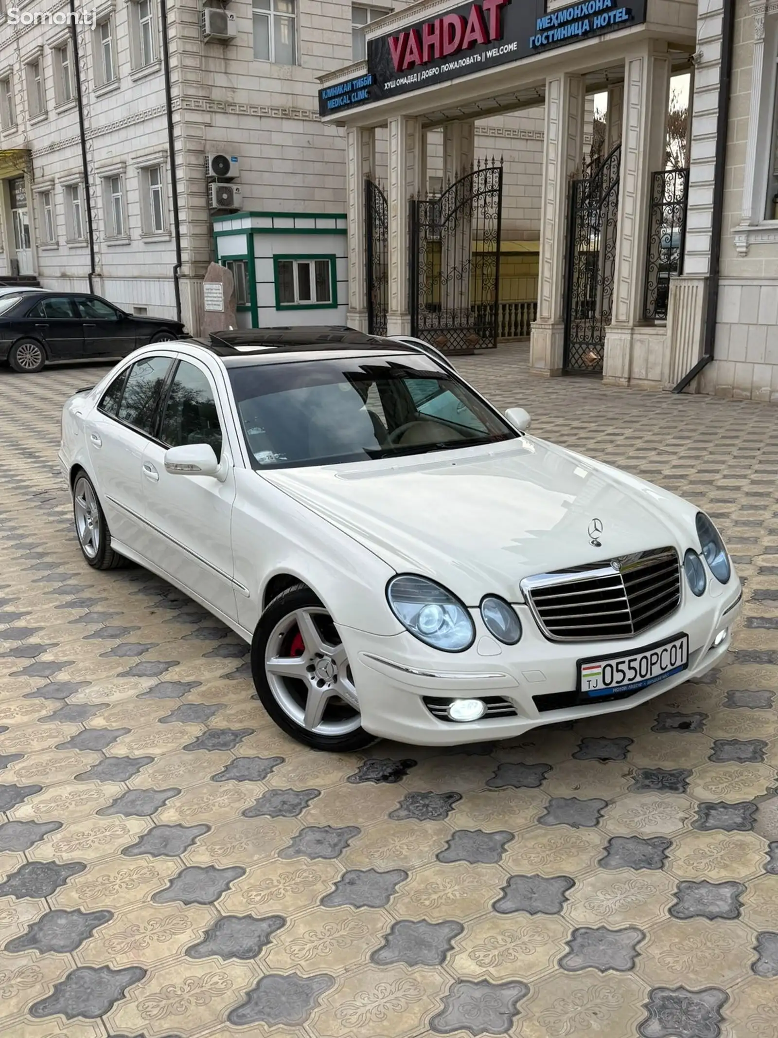 Mercedes-Benz E class, 2008-1