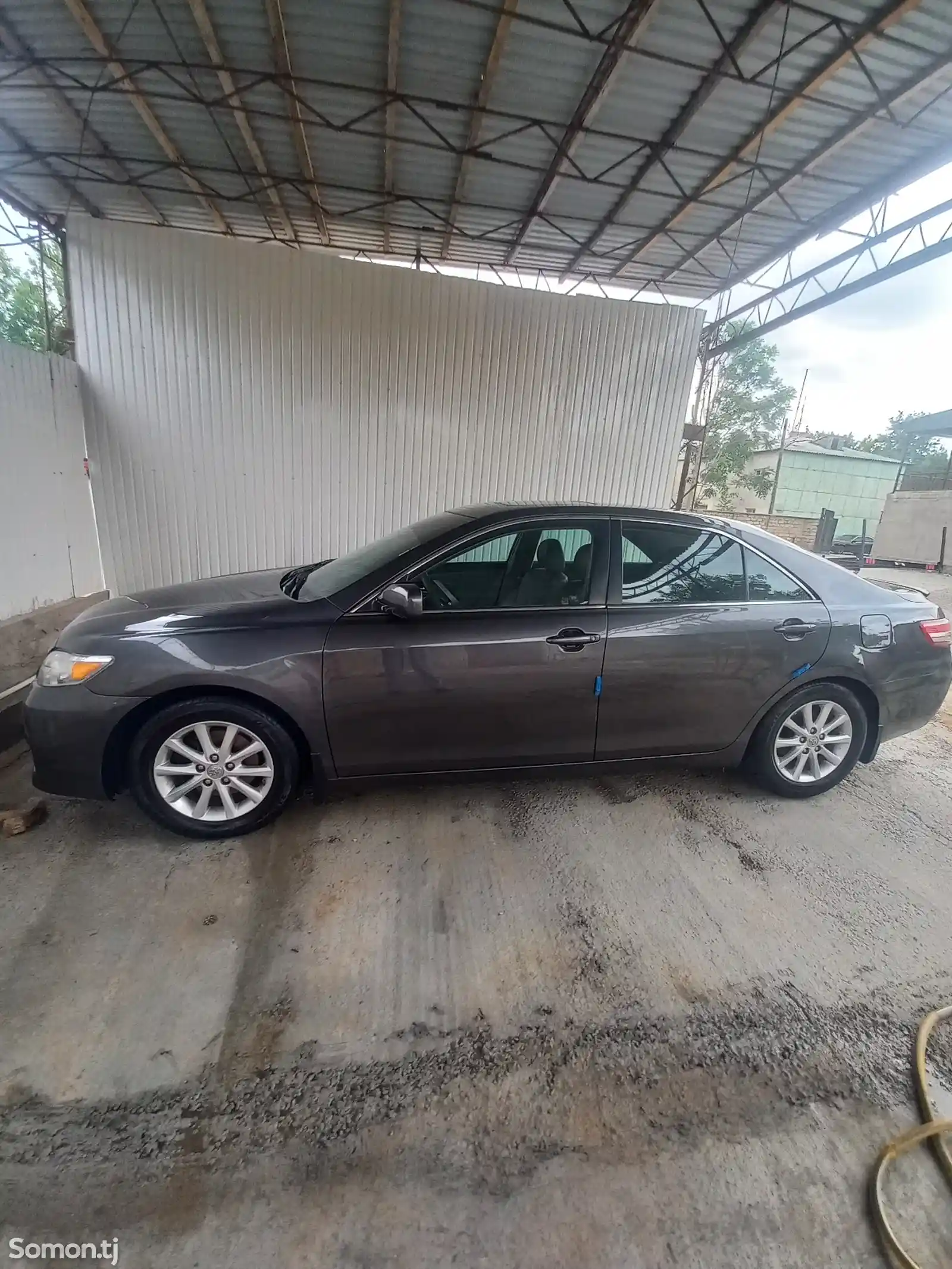 Toyota Camry, 2011-1